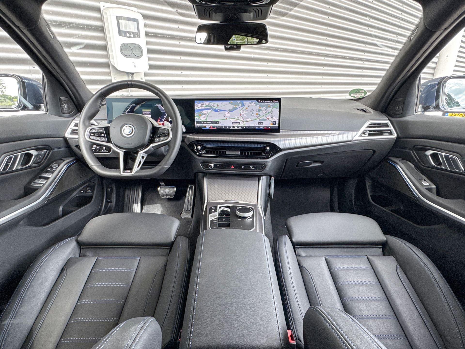 Foto van BMW 330e