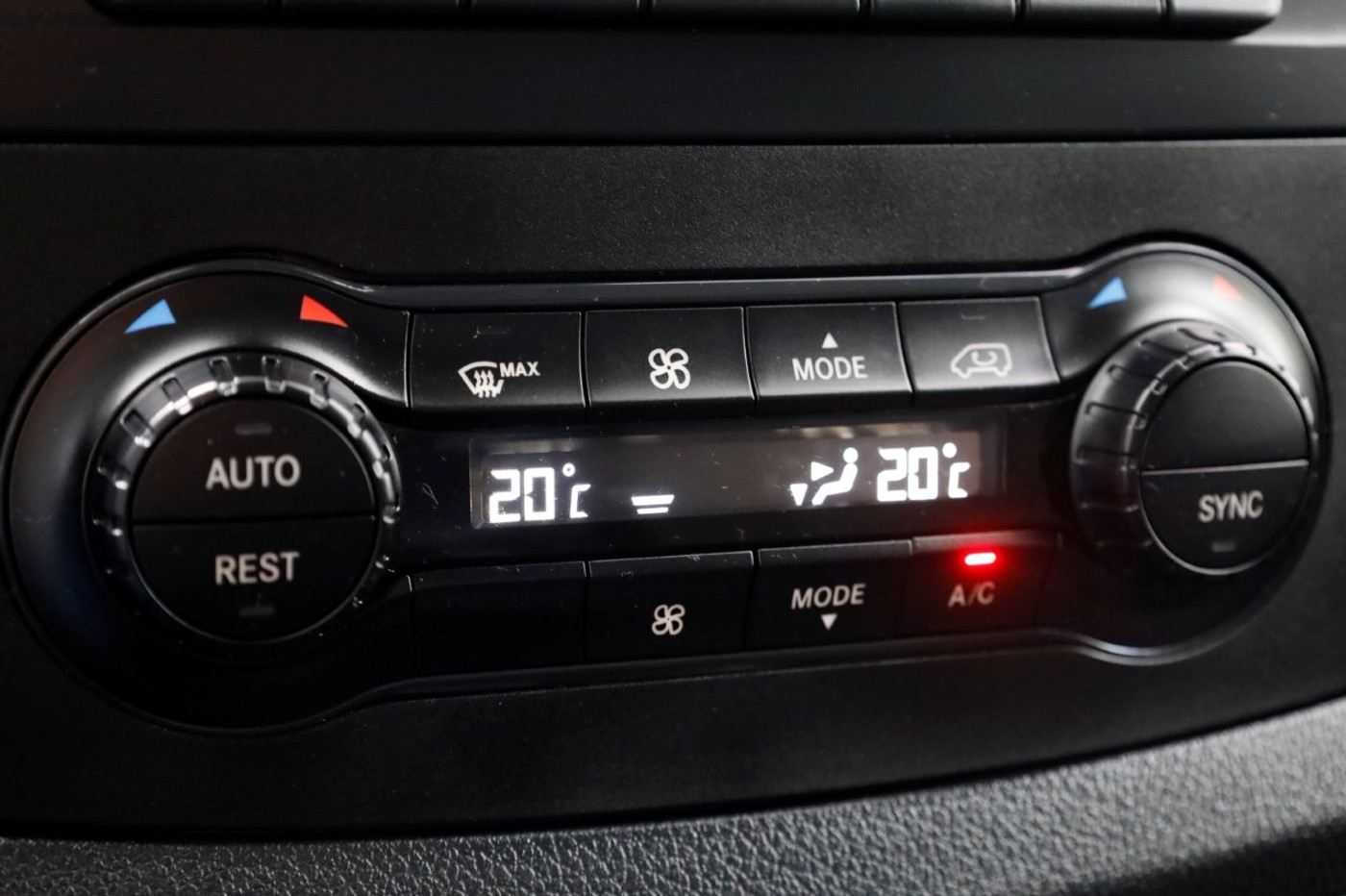 Foto van Mercedes-Benz Vito