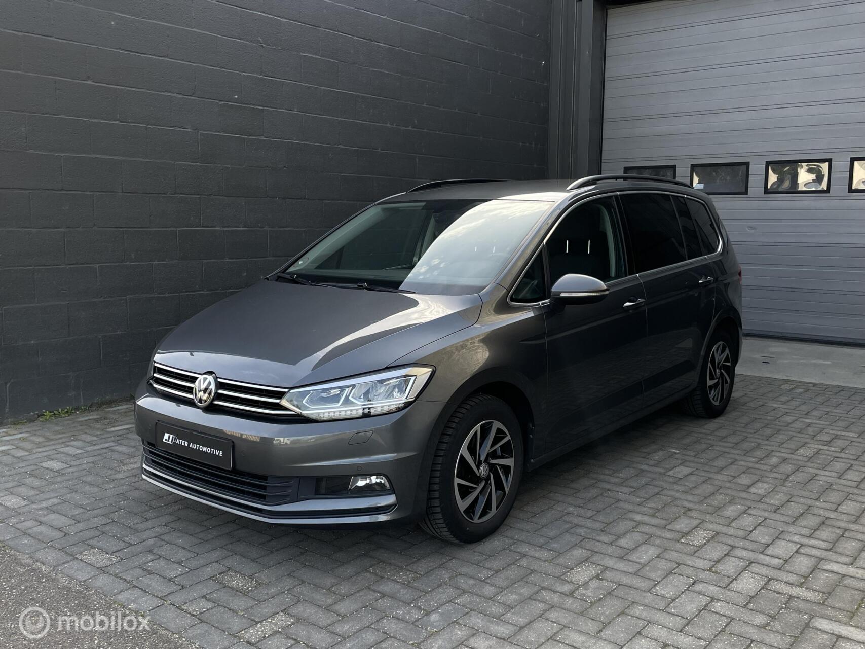 Volkswagen Touran 1.5 TSI Automaat | 7-Persoons | Dealer Oh | 2019 - voorkant