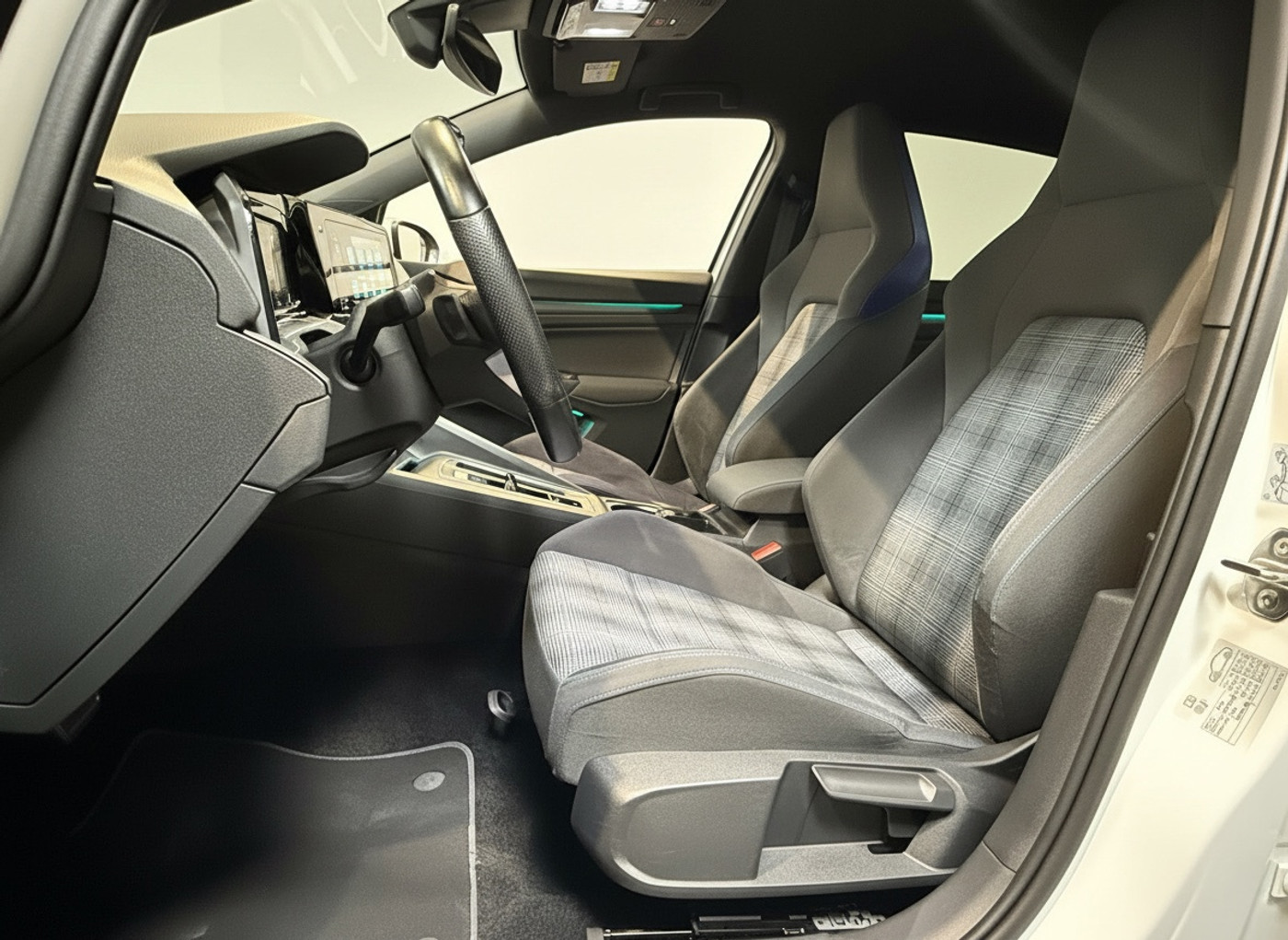 Foto van Volkswagen Golf GTE