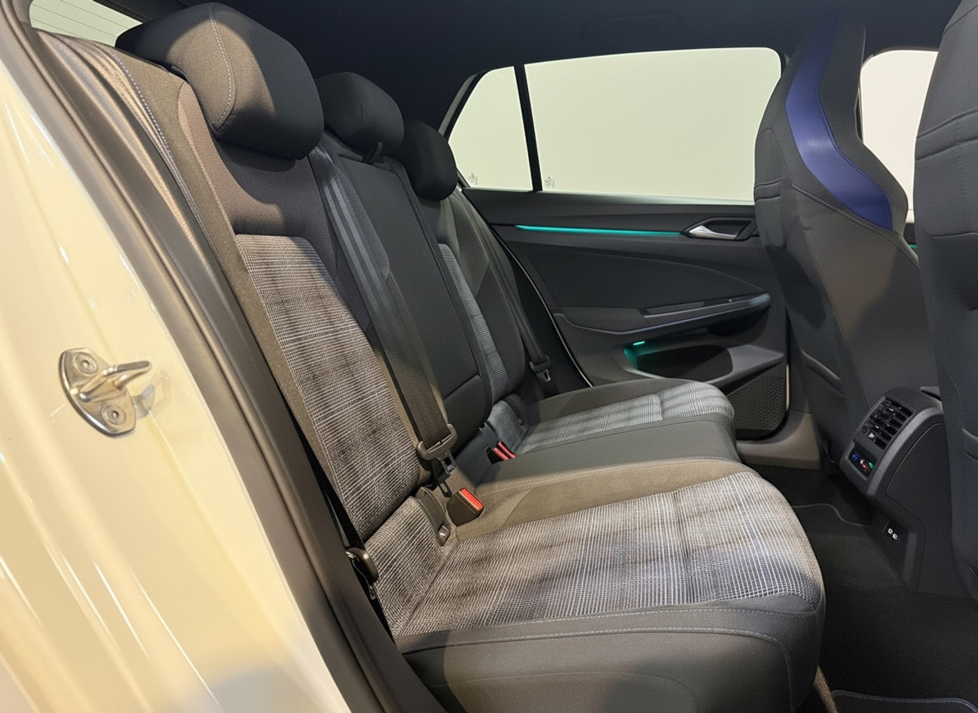 Foto van Volkswagen Golf GTE