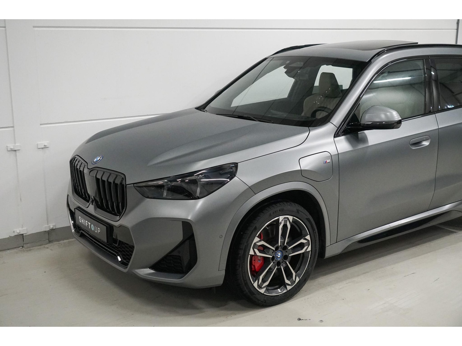 Foto van BMW X1 Xdrive30e