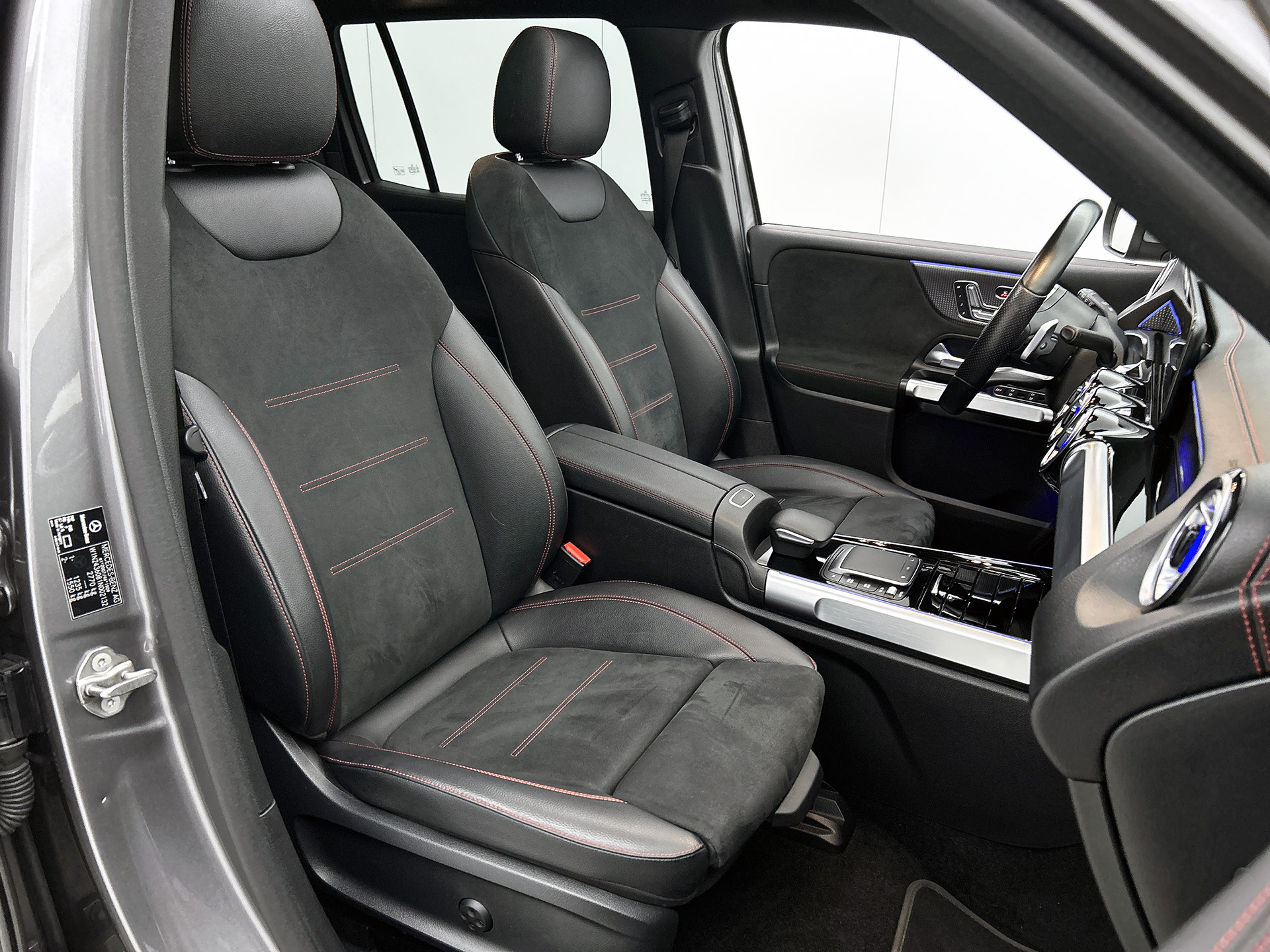Foto van Mercedes-Benz Eqb 300 4Matic