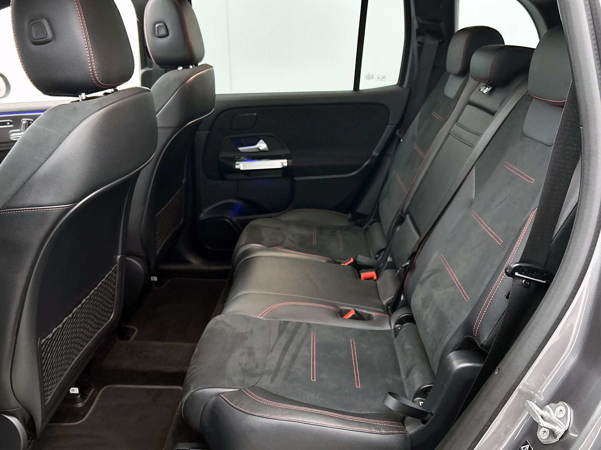 Foto van Mercedes-Benz Eqb 300 4Matic