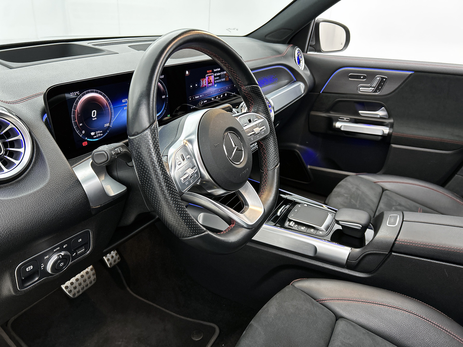 Foto van Mercedes-Benz Eqb 300 4Matic