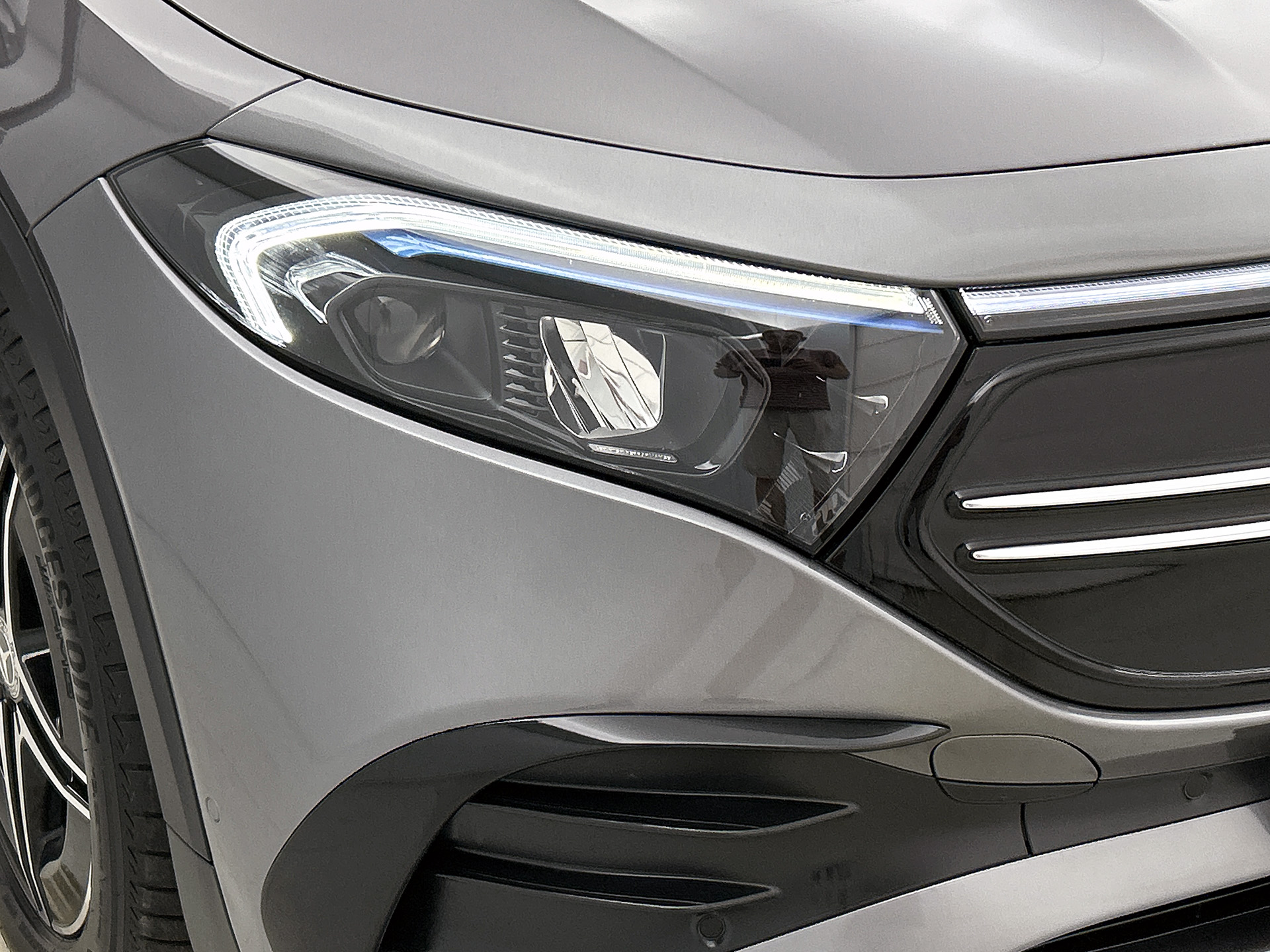 Foto van Mercedes-Benz Eqb 300 4Matic