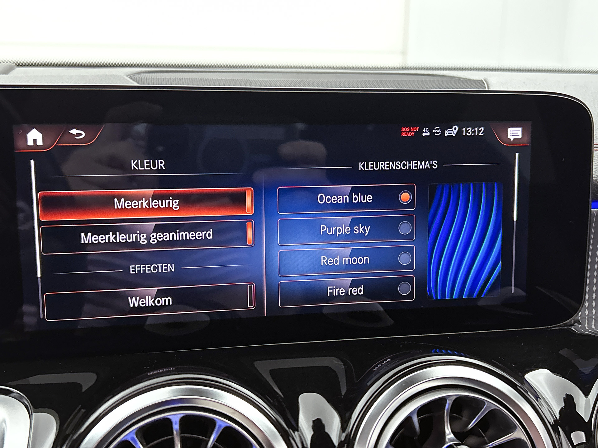 Foto van Mercedes-Benz Eqb 300 4Matic