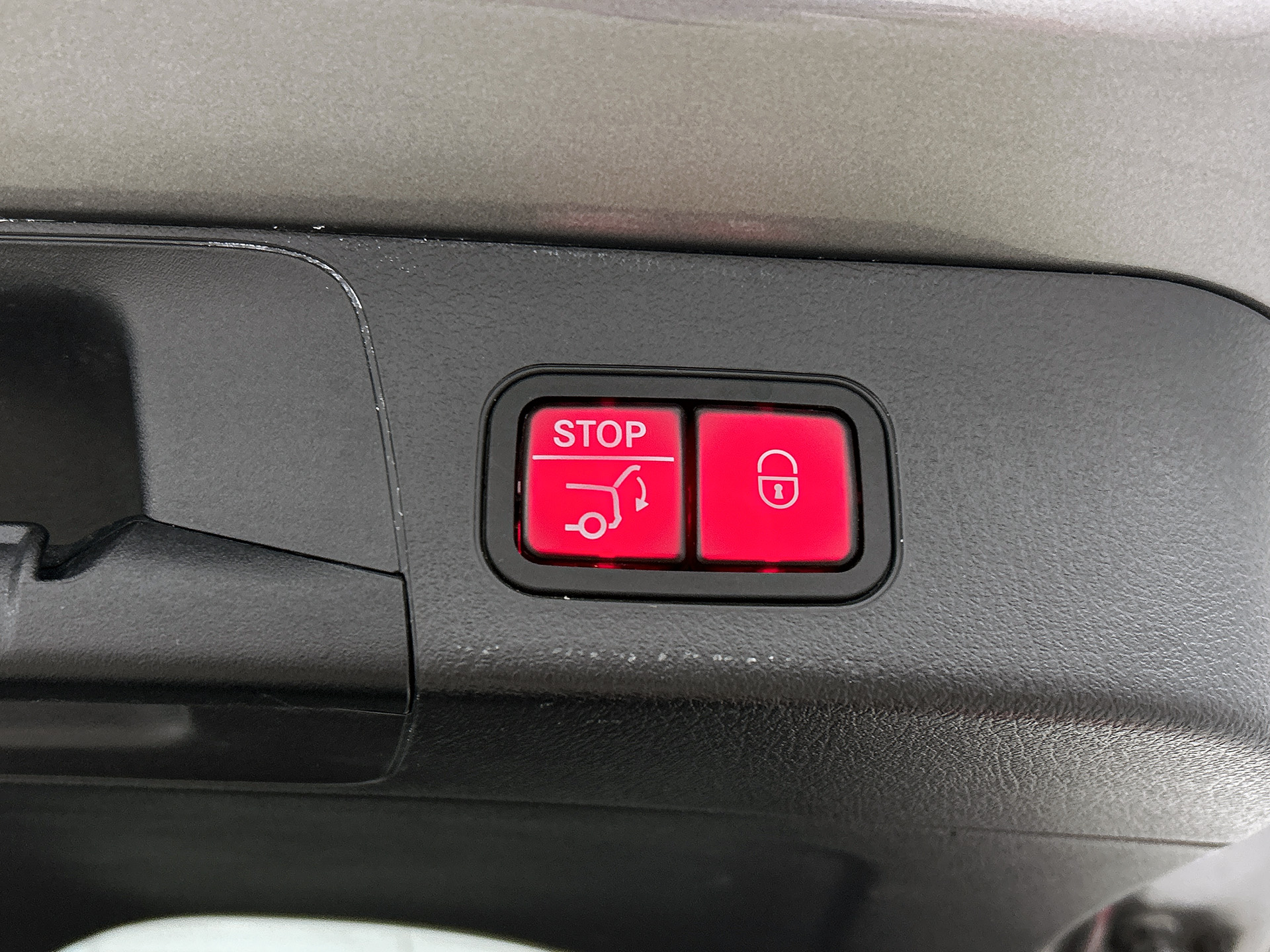 Foto van Mercedes-Benz Eqb 300 4Matic