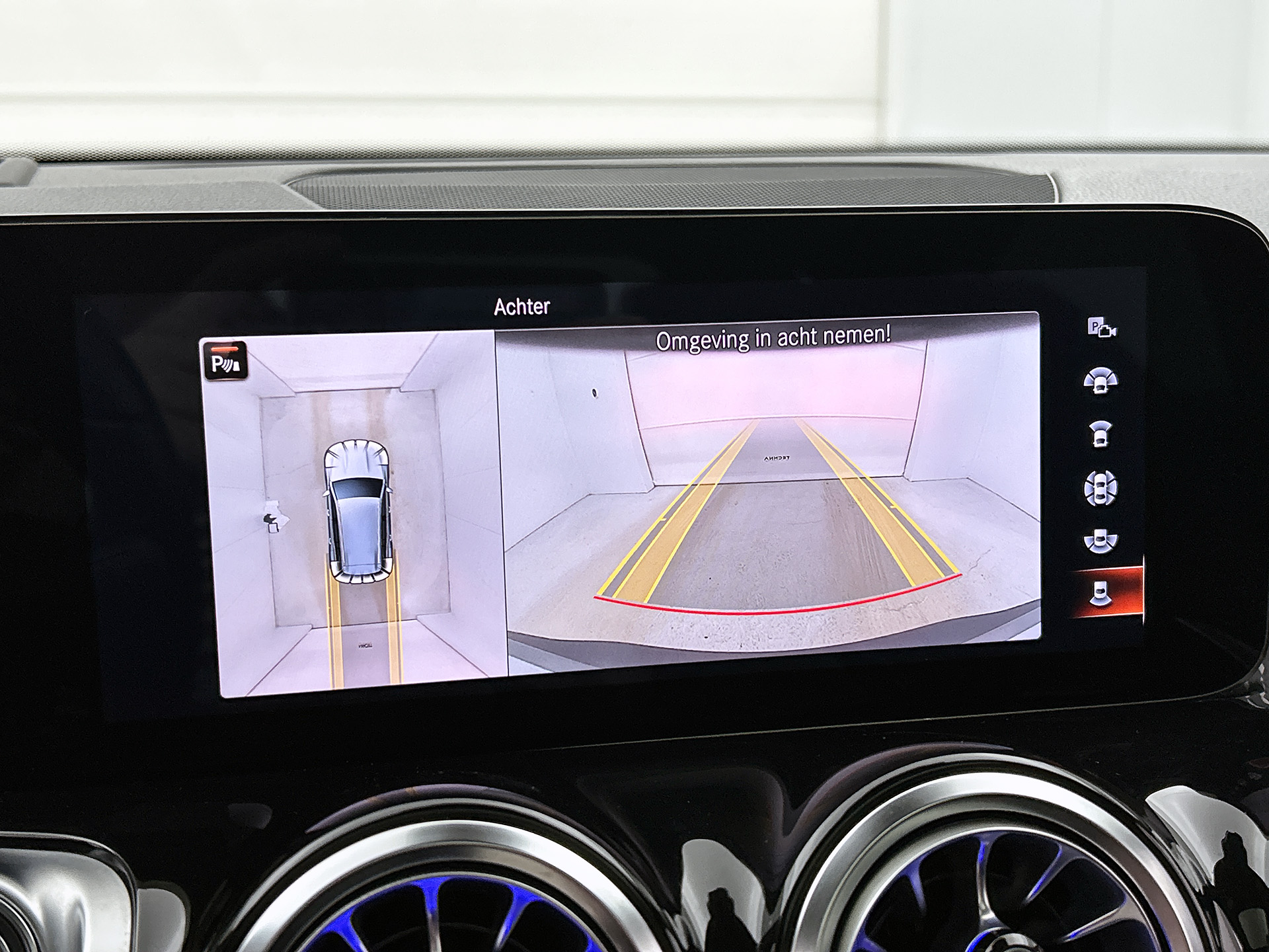 Foto van Mercedes-Benz Eqb 300 4Matic