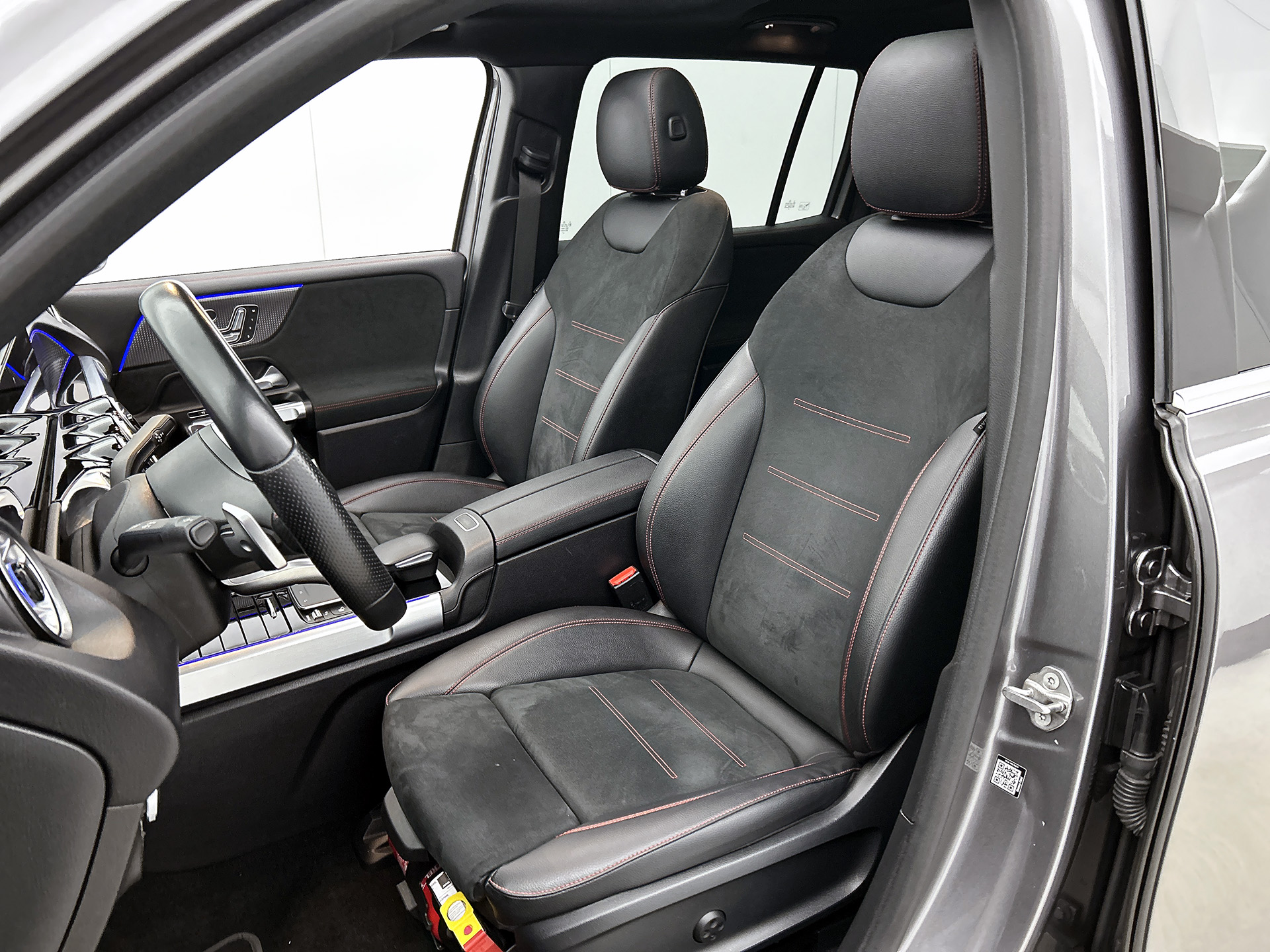 Foto van Mercedes-Benz Eqb 300 4Matic