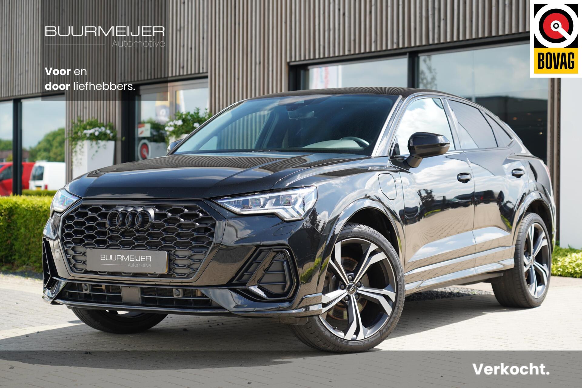 Audi Q3 45 TFSI e S edition | Sfeerverlichting | Trekhaak | Stoelverwarming | Climate Control | Cruise Control | 20 inch lichtmetalen velgen | Virtual cockpit | Matrix LED | Keyless | Carbon interieur inleg | 2022 - voorkant