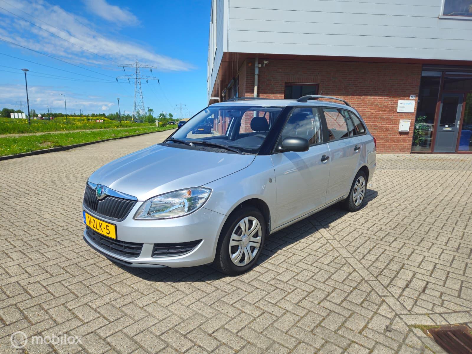 Skoda Fabia 1.2 TSI Arctic 2013 - voorkant