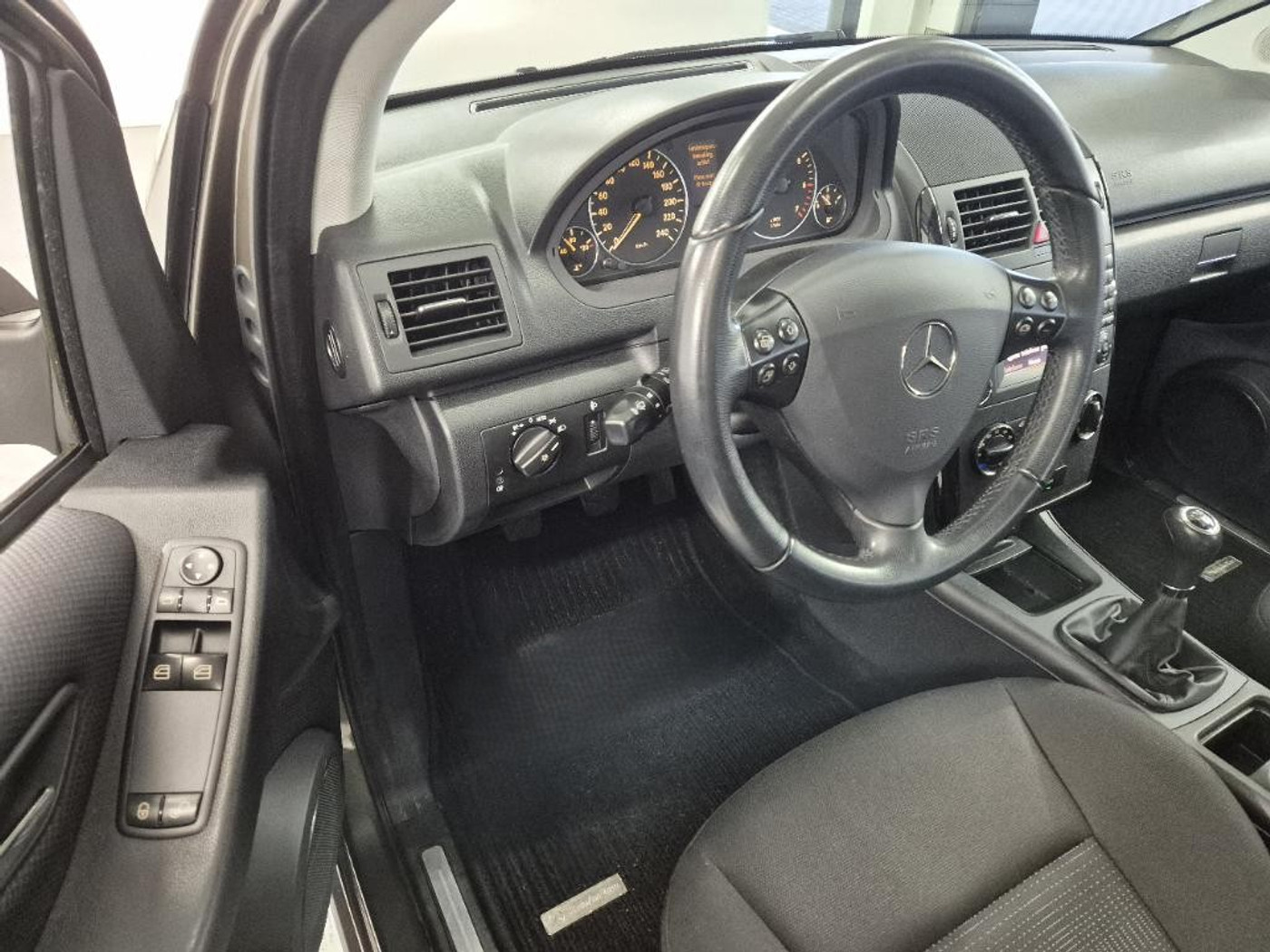 Foto van Mercedes-Benz A 160