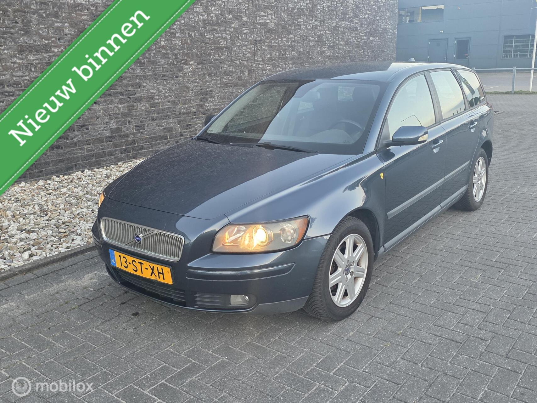 Foto van VOLVO V50