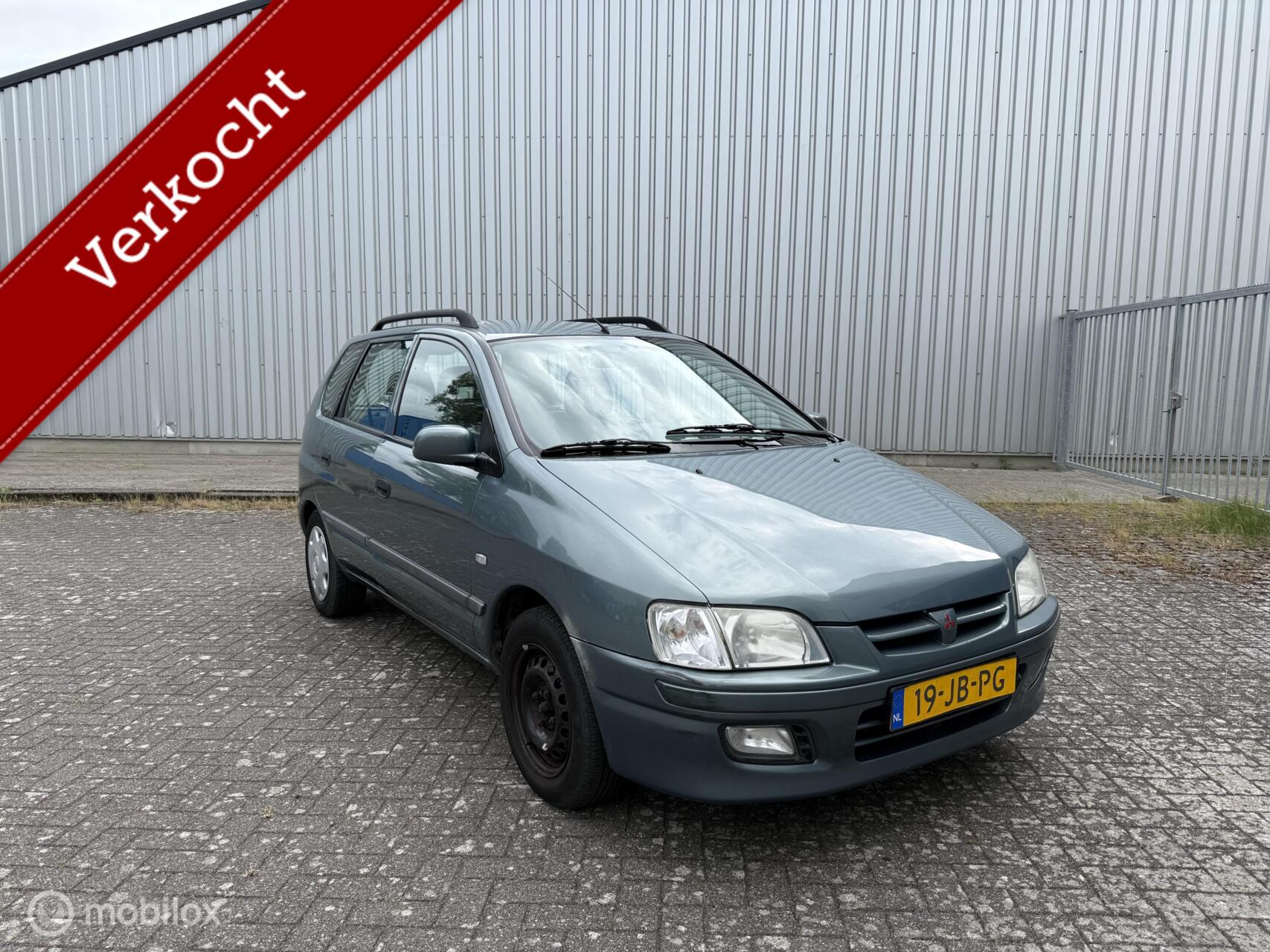 Mitsubishi Space Star 1.6 Diamond Airco 2002 - voorkant
