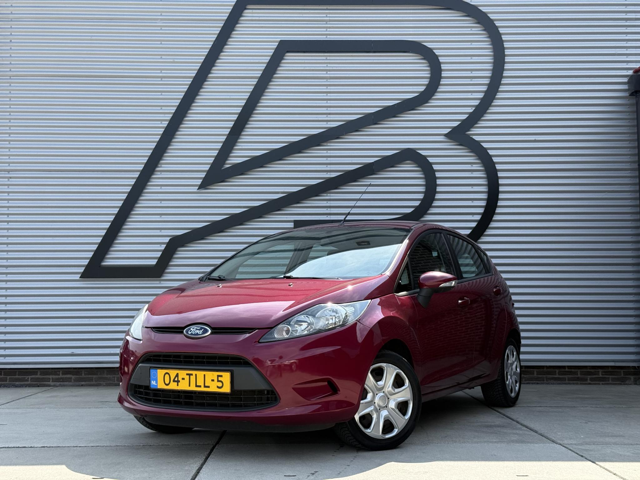 Ford Fiesta 1.25 Ghia 2012 - voorkant