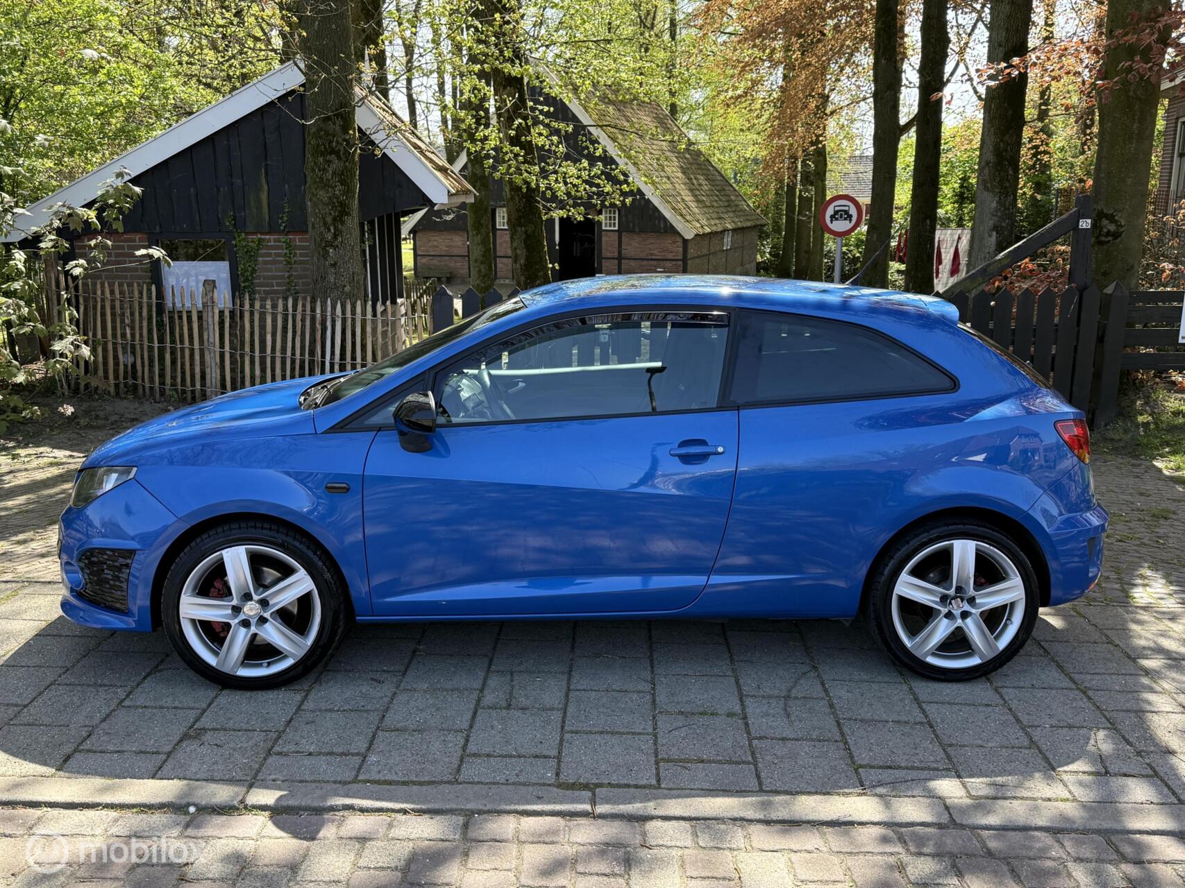 Foto van Seat Ibiza SC
