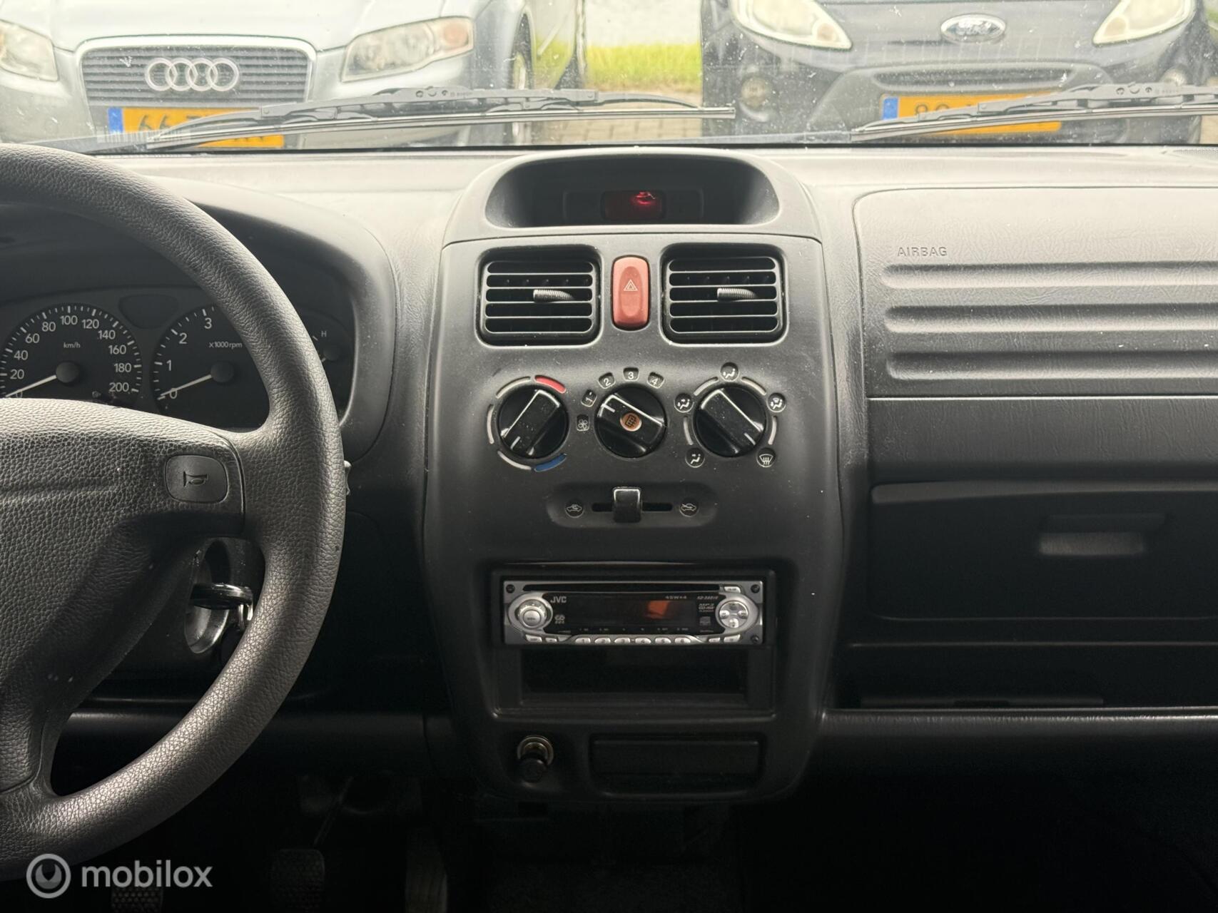 Foto van Suzuki Wagon R