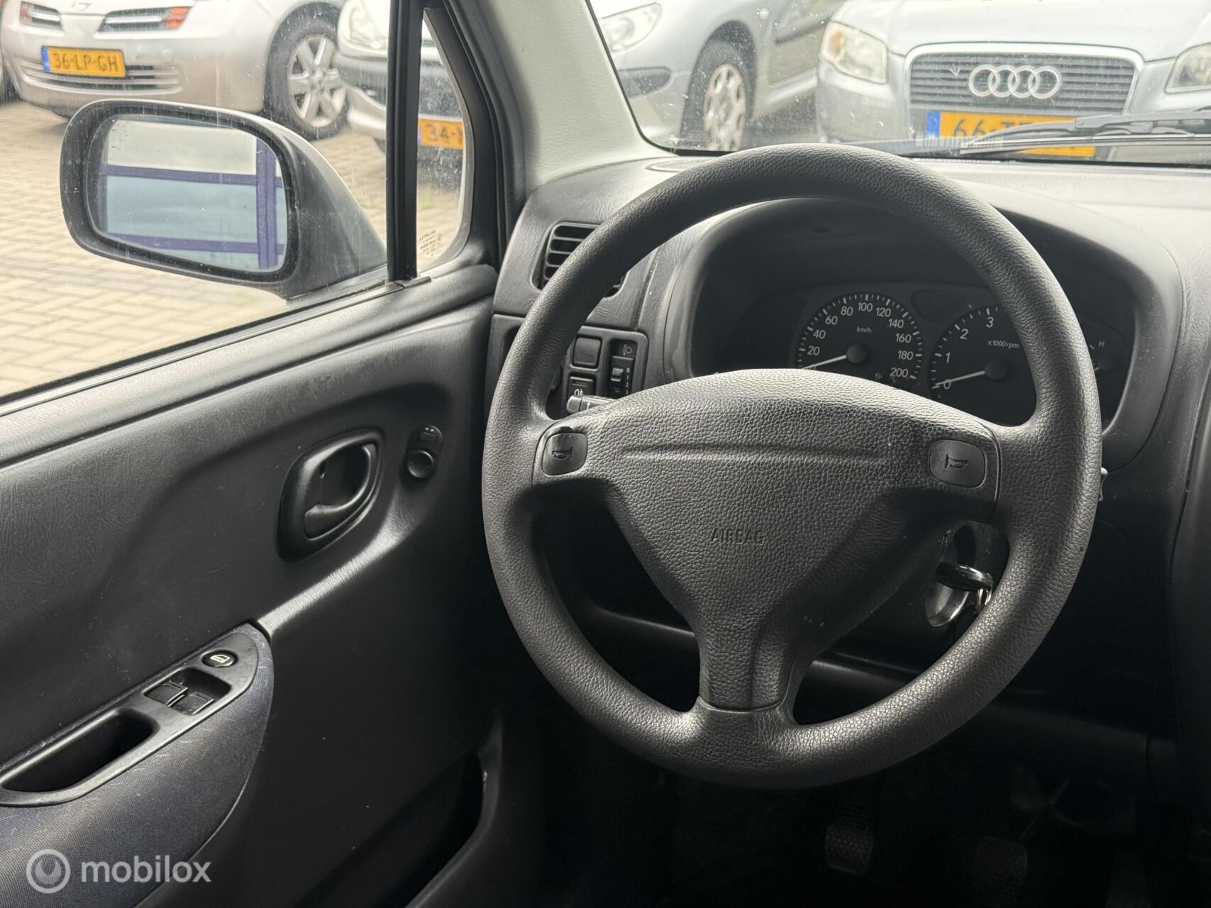 Foto van Suzuki Wagon R
