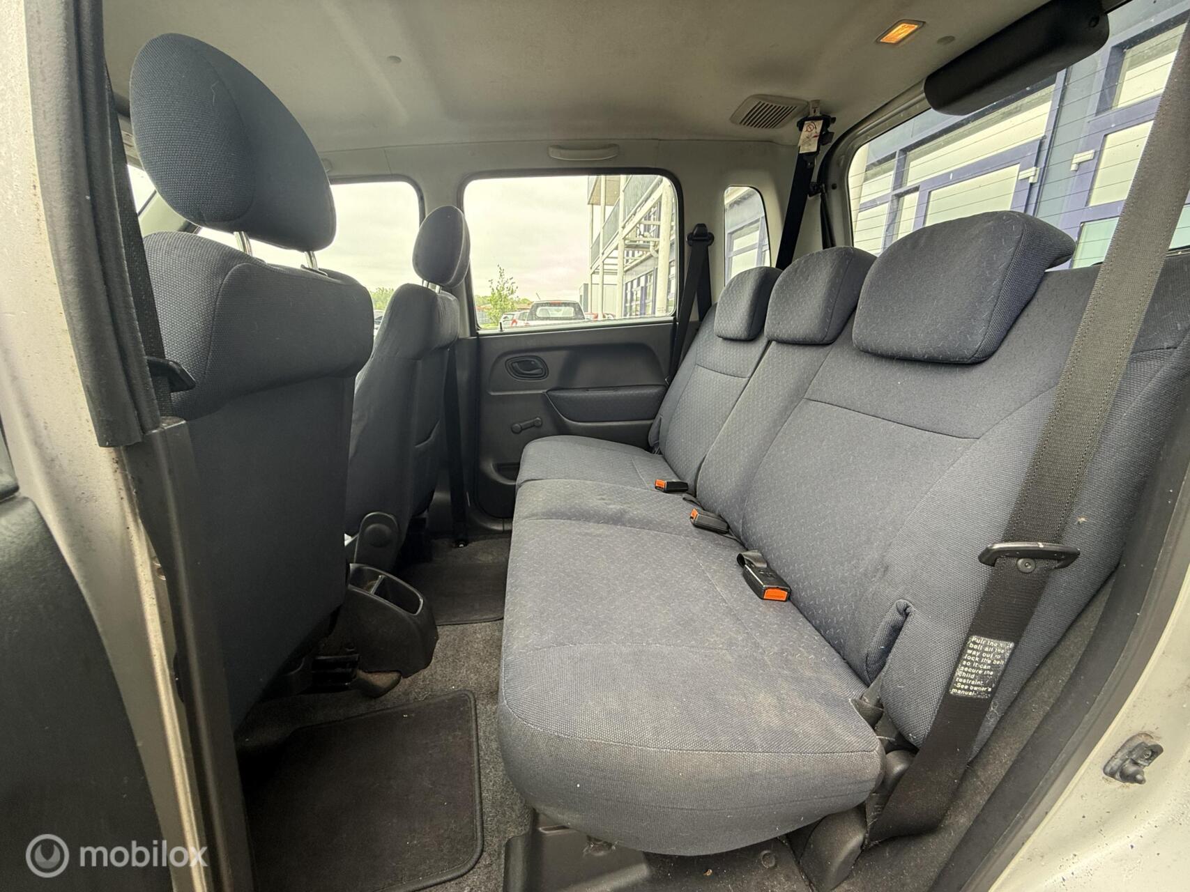 Foto van Suzuki Wagon R