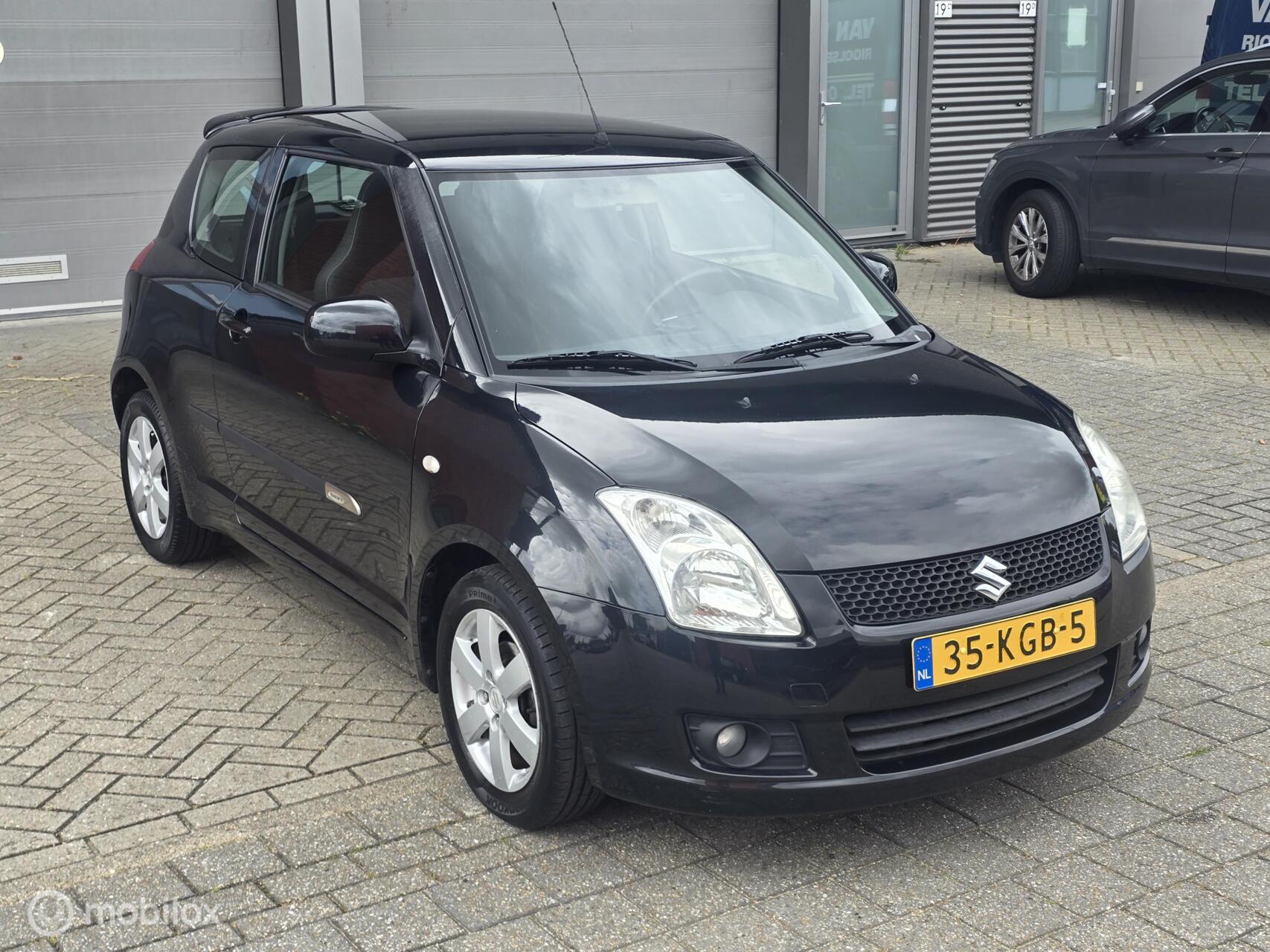 Foto van Suzuki Swift