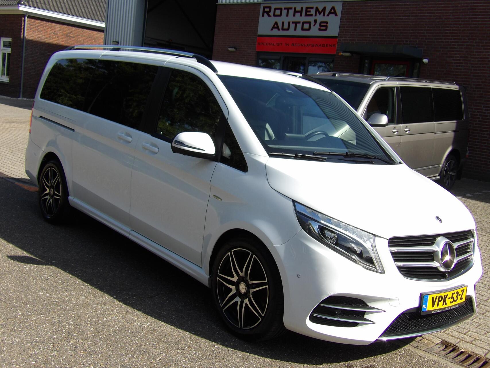Foto van Mercedes-Benz V-klasse