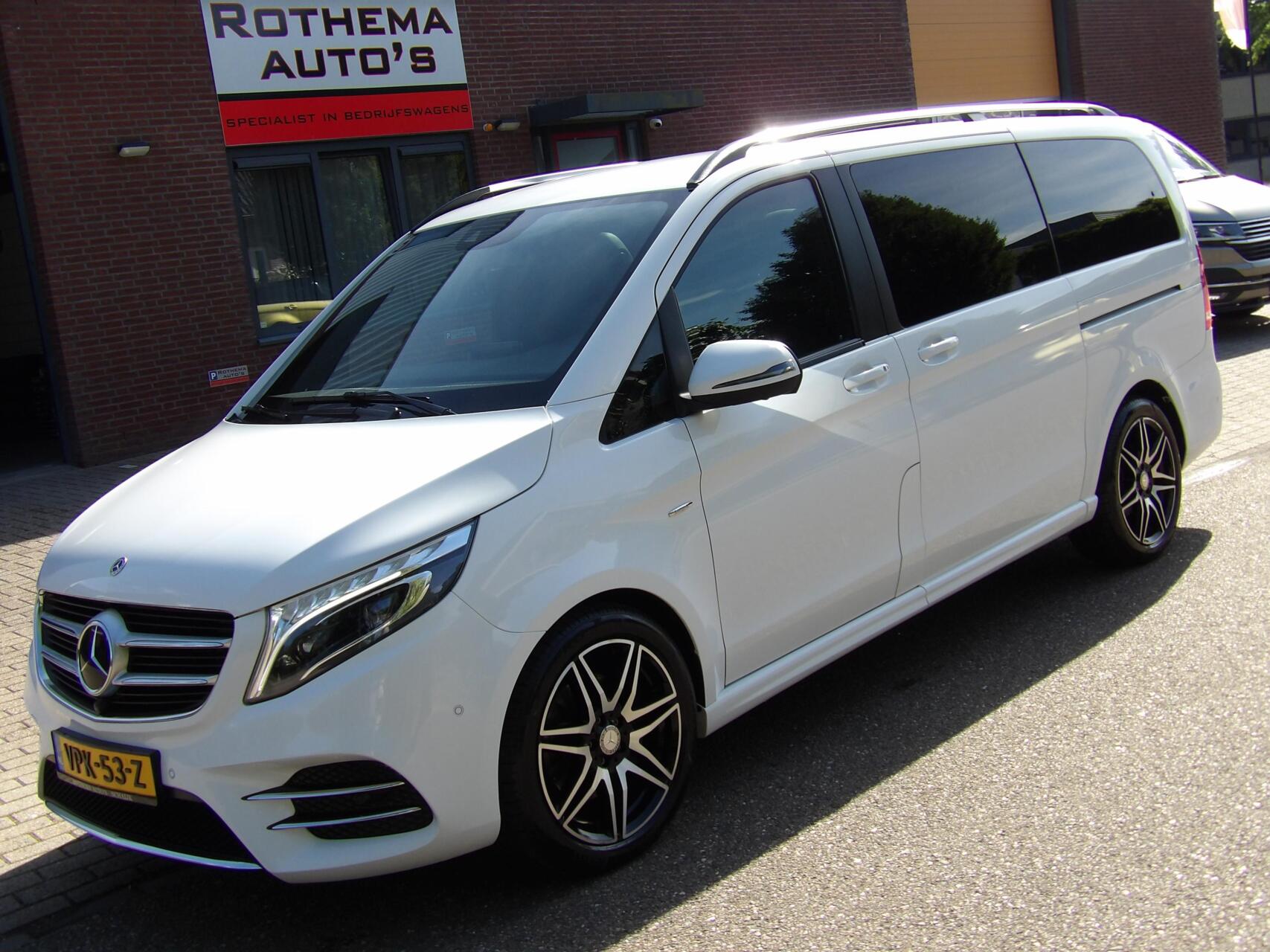 Foto van Mercedes-Benz V-klasse