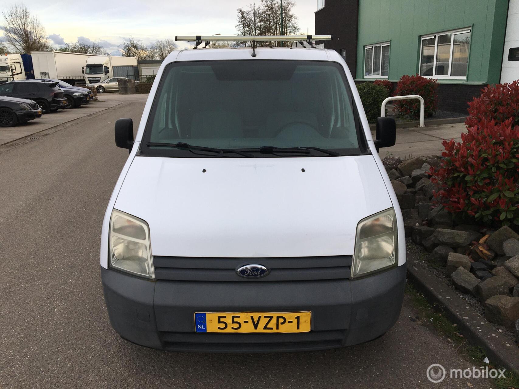 Ford Transit Connect T200S 1.8 TDCi Apk Airco 2009 - voorkant
