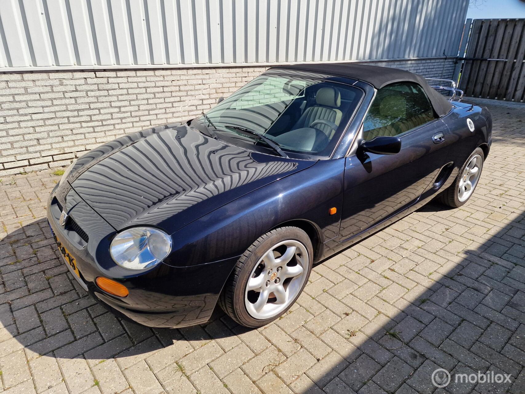 Foto van MG MGF