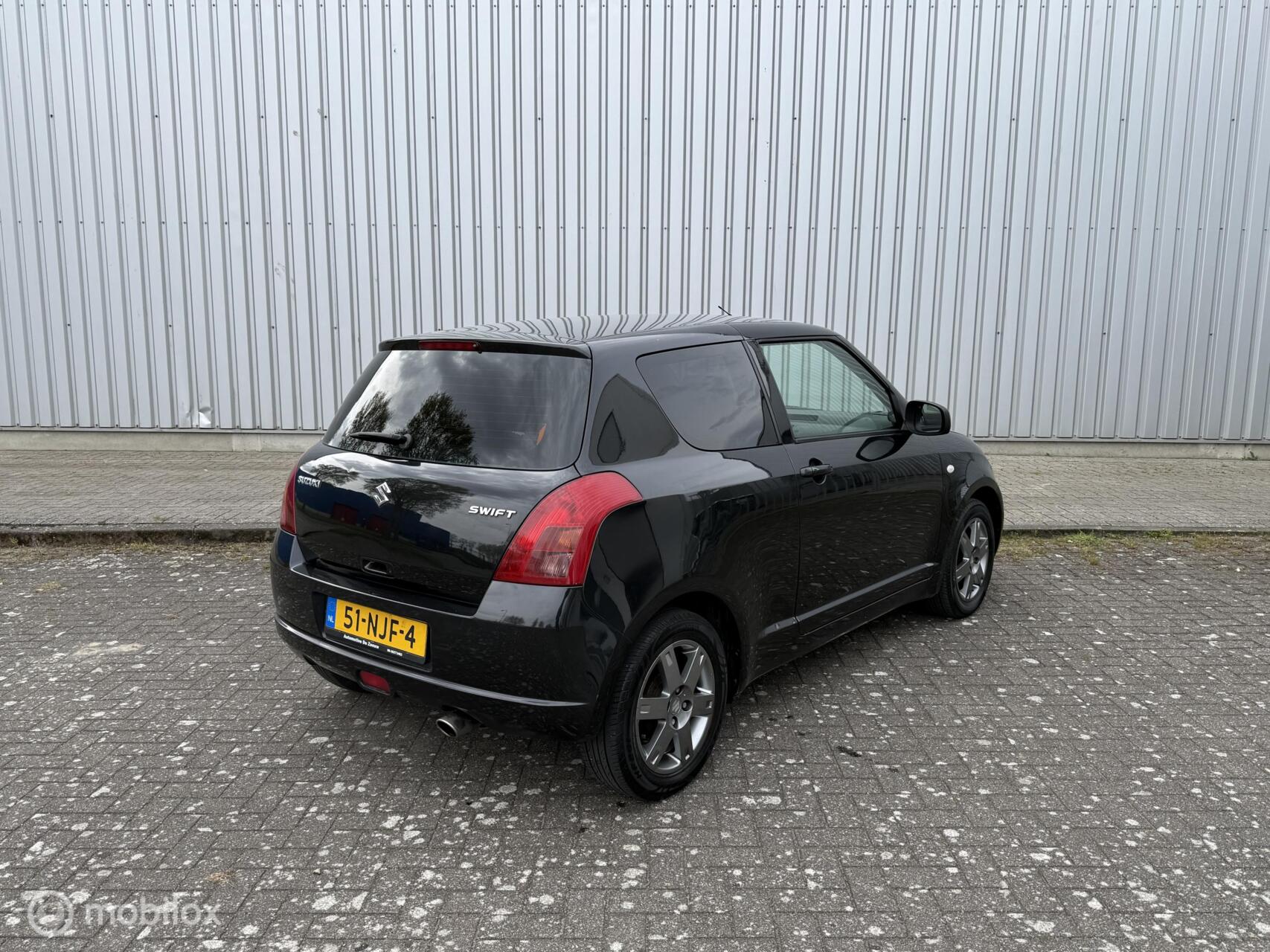 Foto van Suzuki Swift