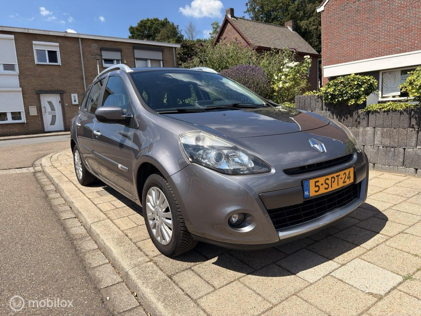 Foto van RENAULT CLIO