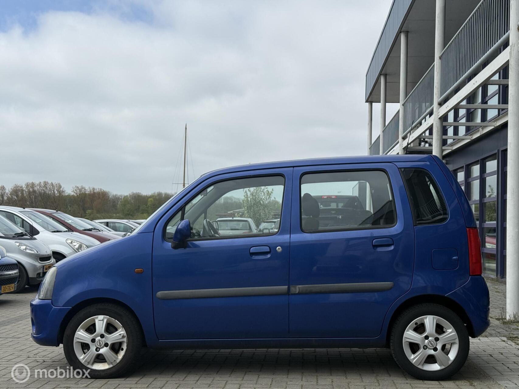 Foto van Opel Agila