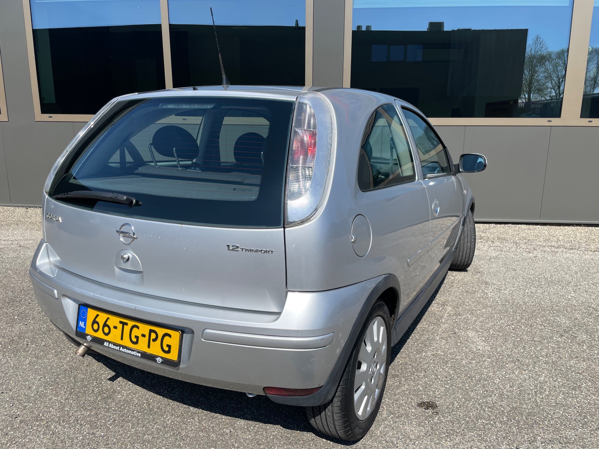 Foto van Opel Corsa-c