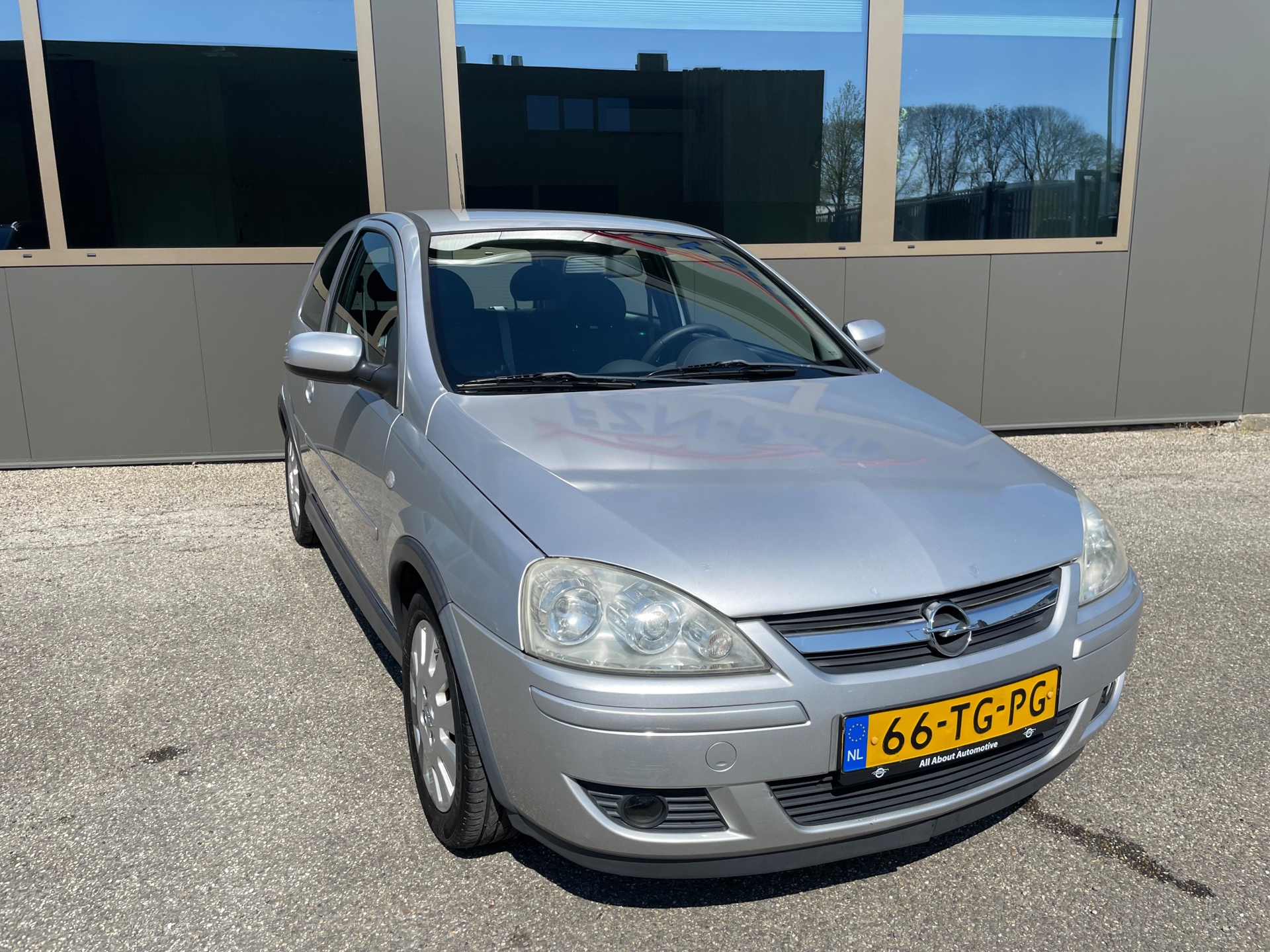 Foto van Opel Corsa-c