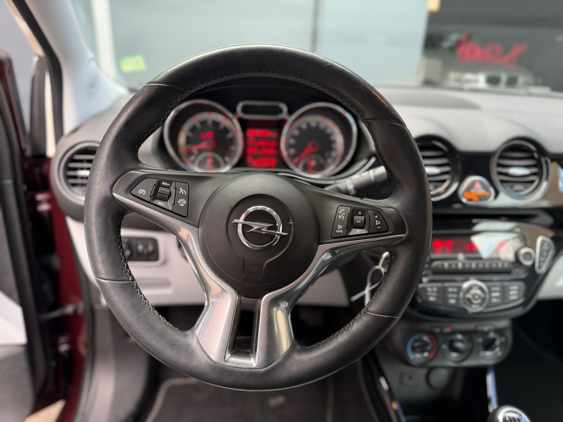 Foto van Opel Adam