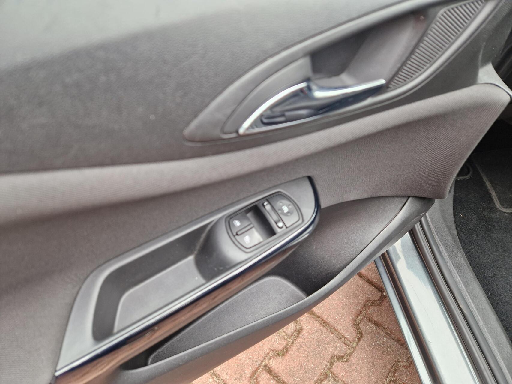 Foto van Opel Corsa-e