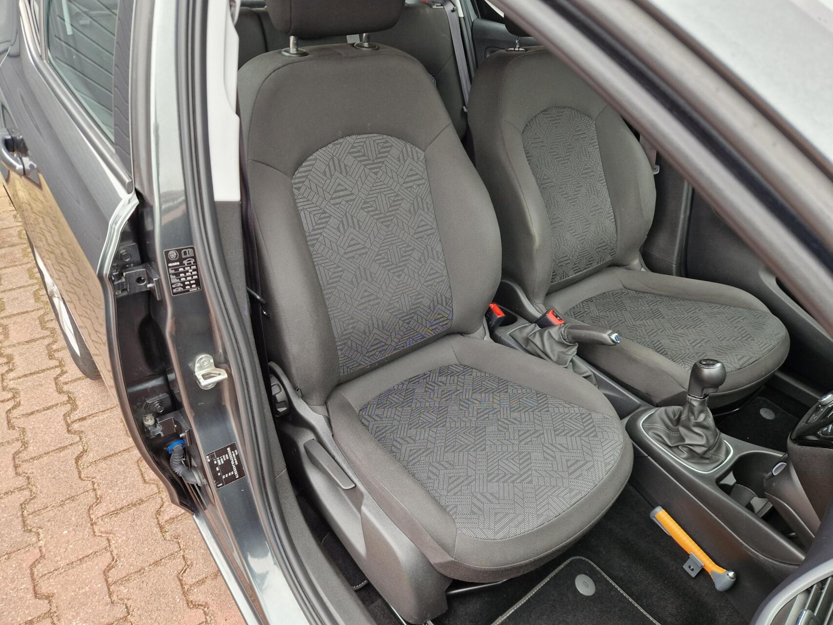 Foto van Opel Corsa-e