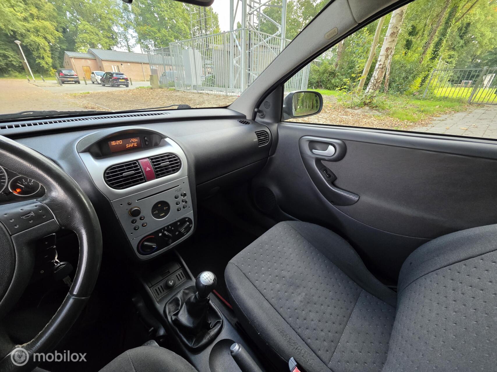 Foto van Opel Corsa-c