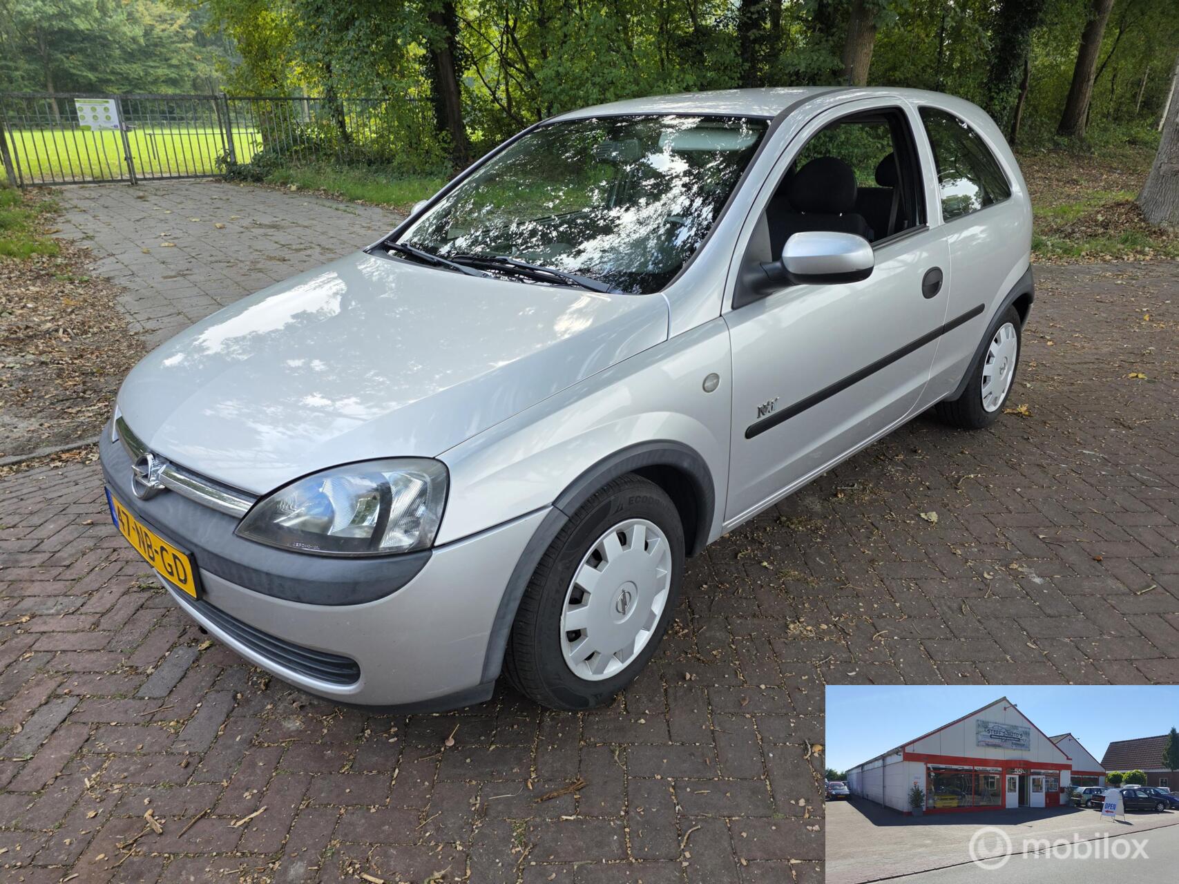 Opel Corsa-c 1.2-16V 2003 - voorkant
