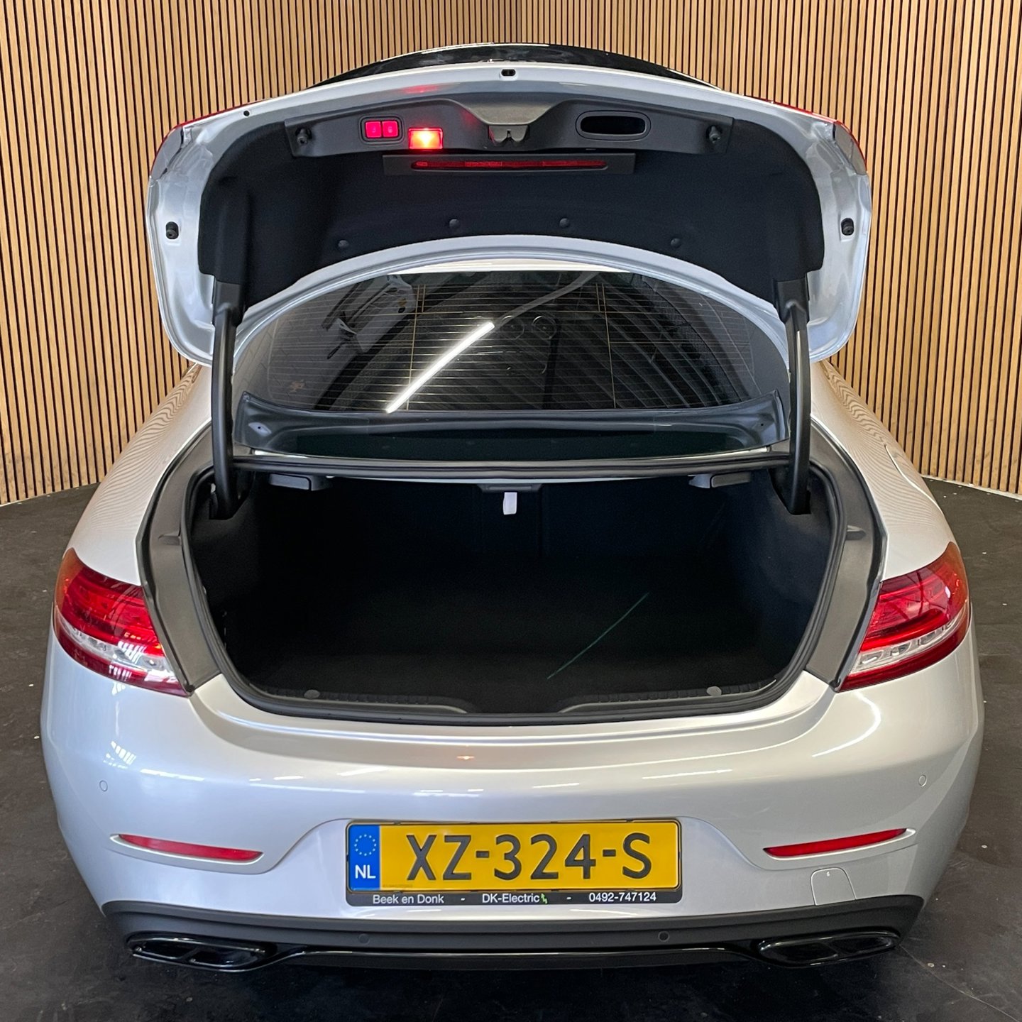 Foto van Mercedes-Benz C 200