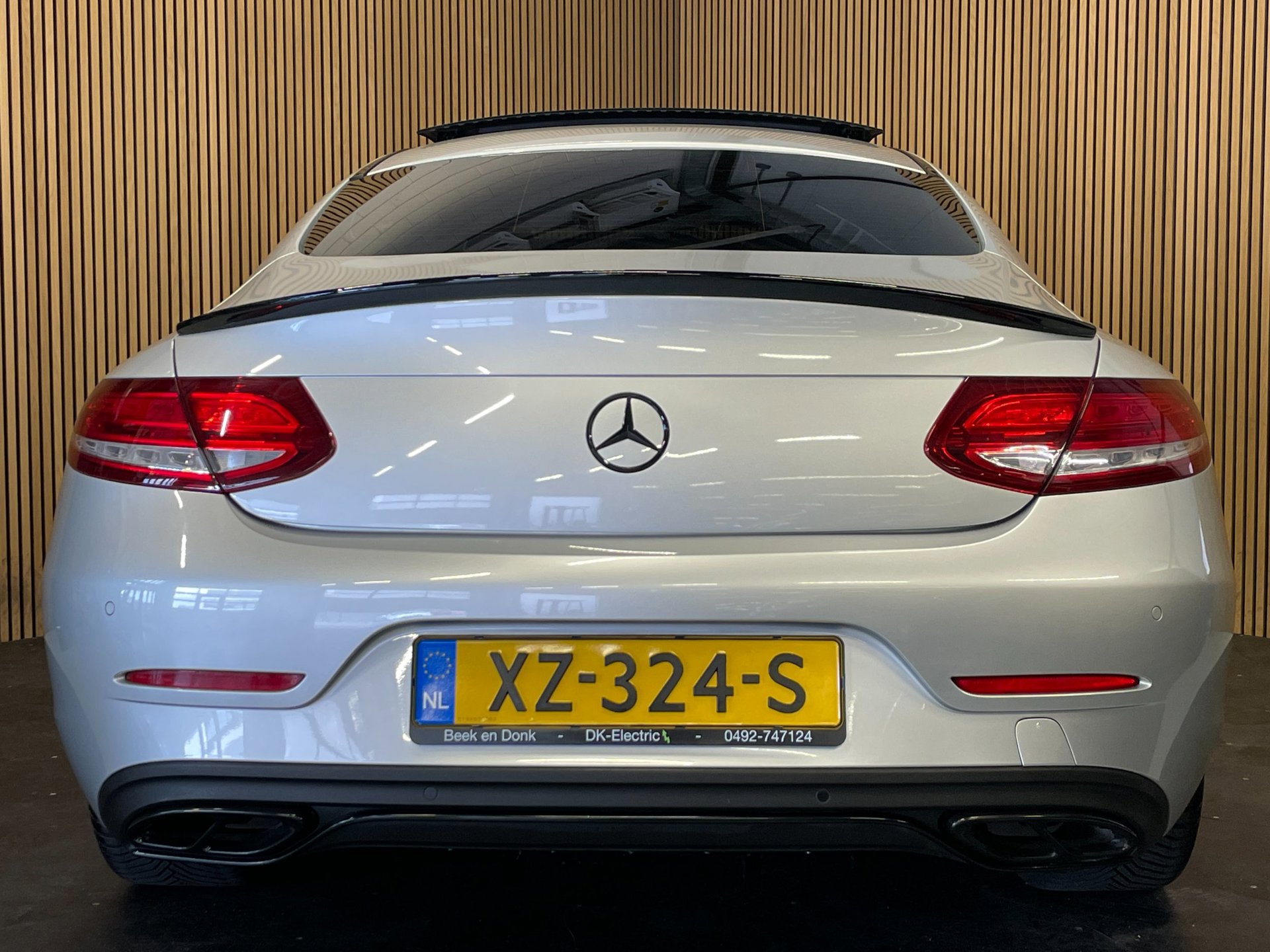 Foto van Mercedes-Benz C 200
