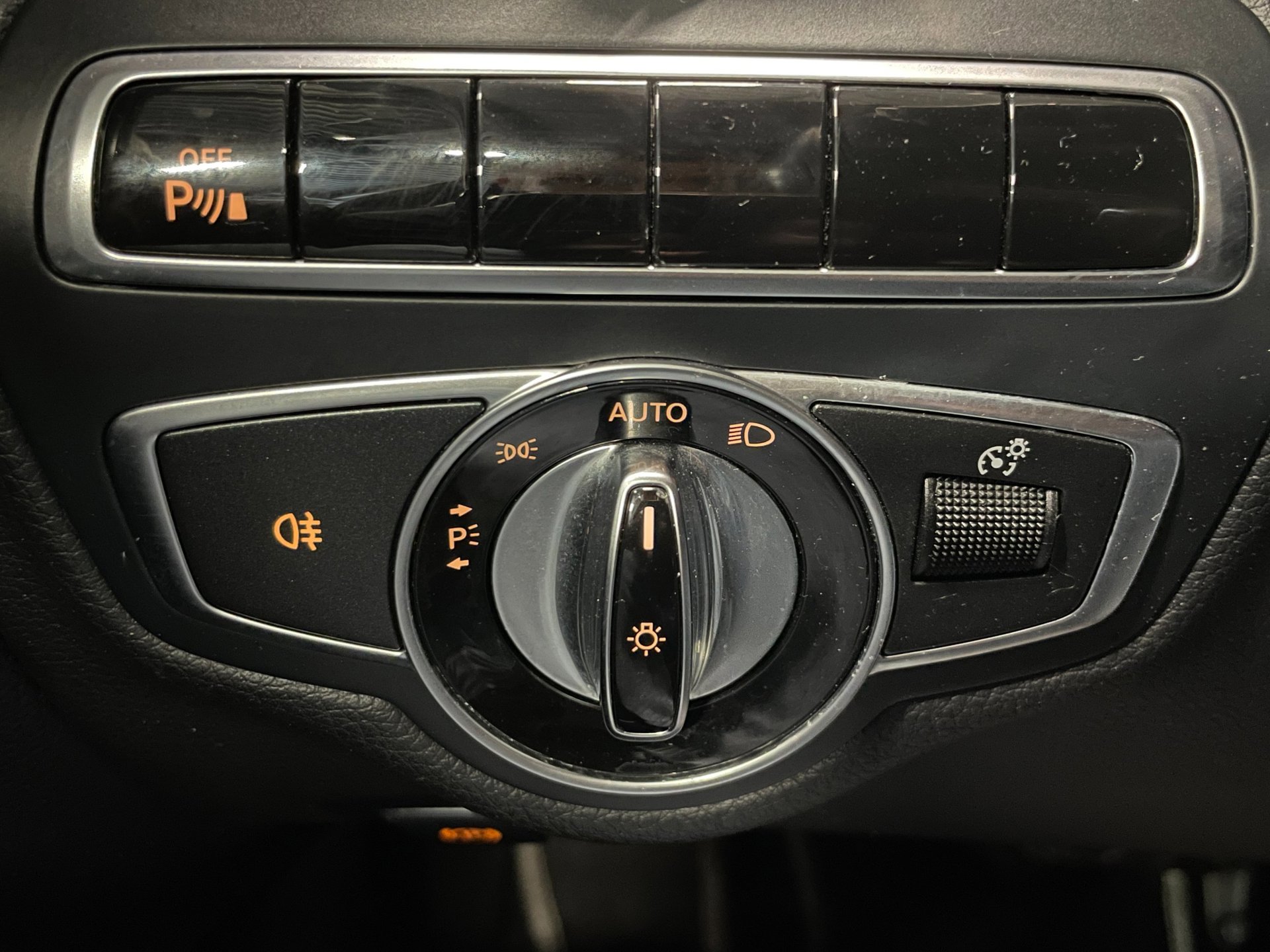 Foto van Mercedes-Benz C 200