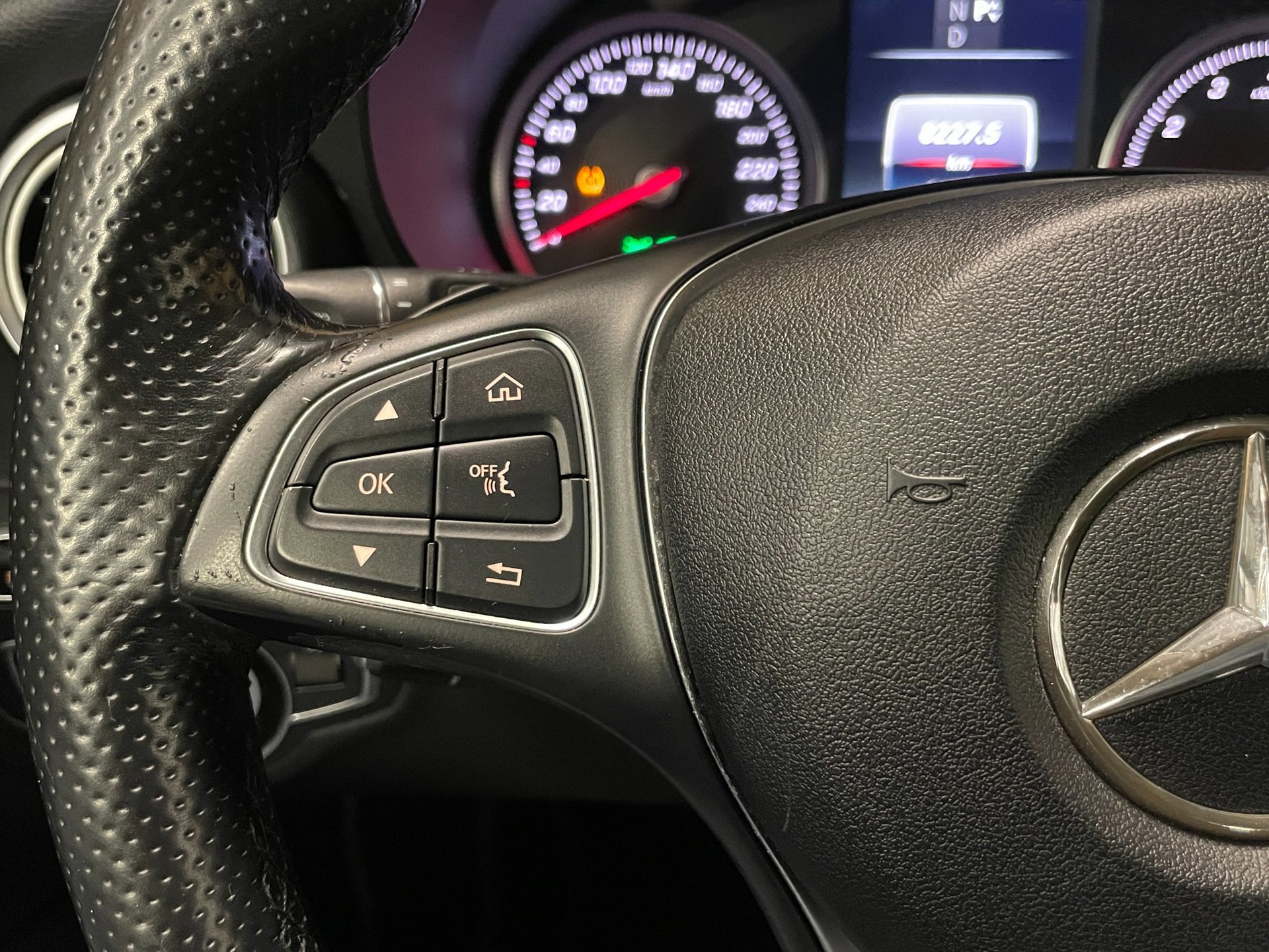 Foto van Mercedes-Benz C 200