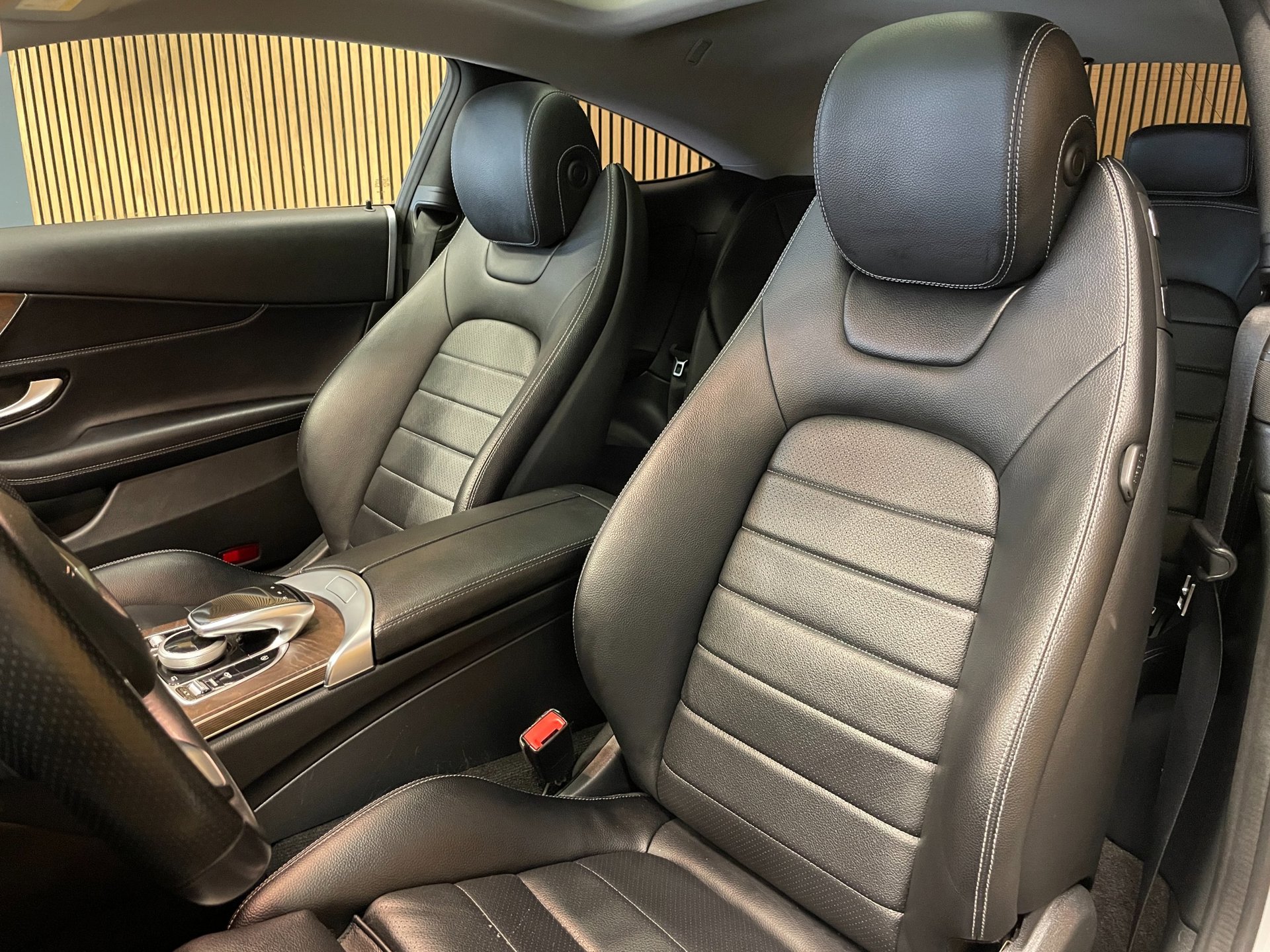 Foto van Mercedes-Benz C 200