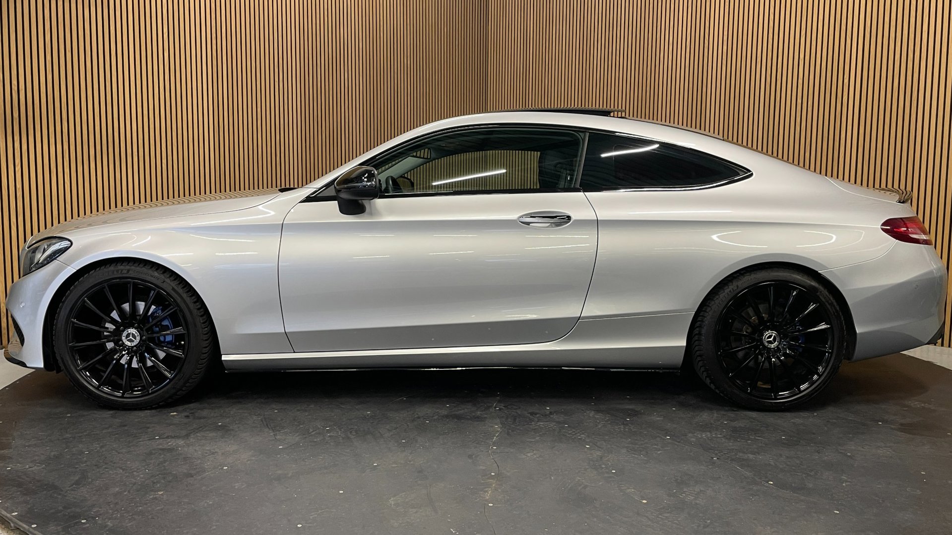Foto van Mercedes-Benz C 200
