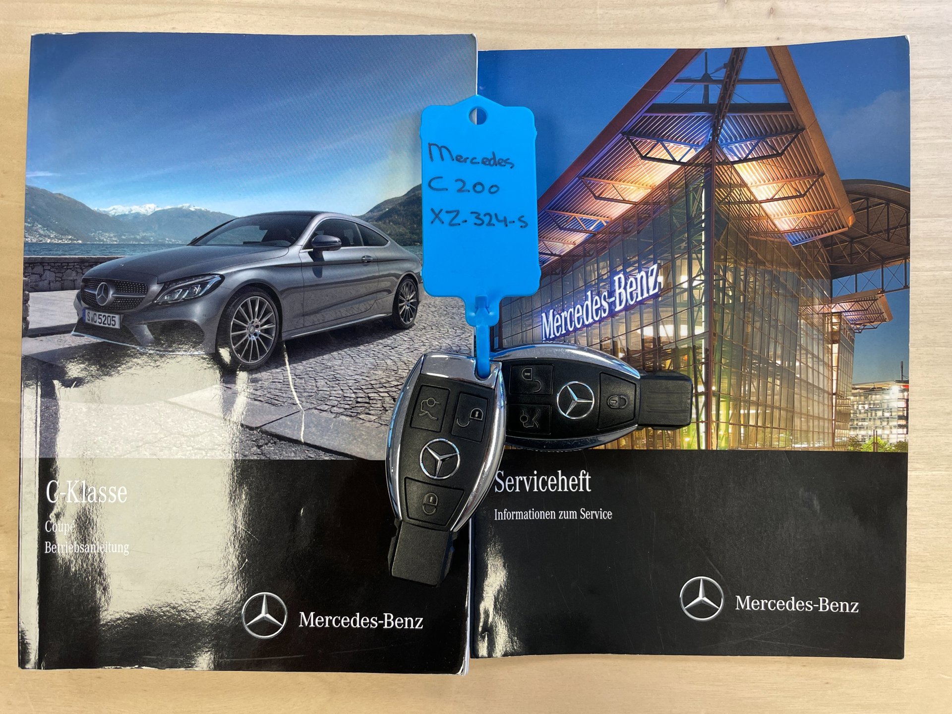 Foto van Mercedes-Benz C 200