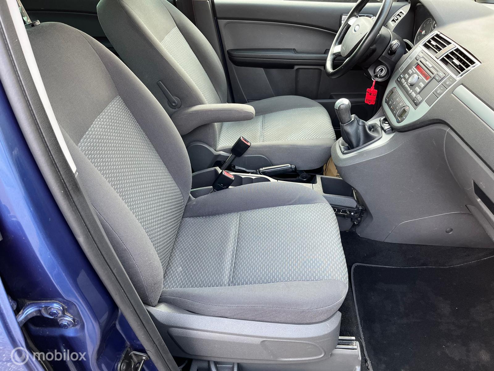 Foto van Ford Focus C-max