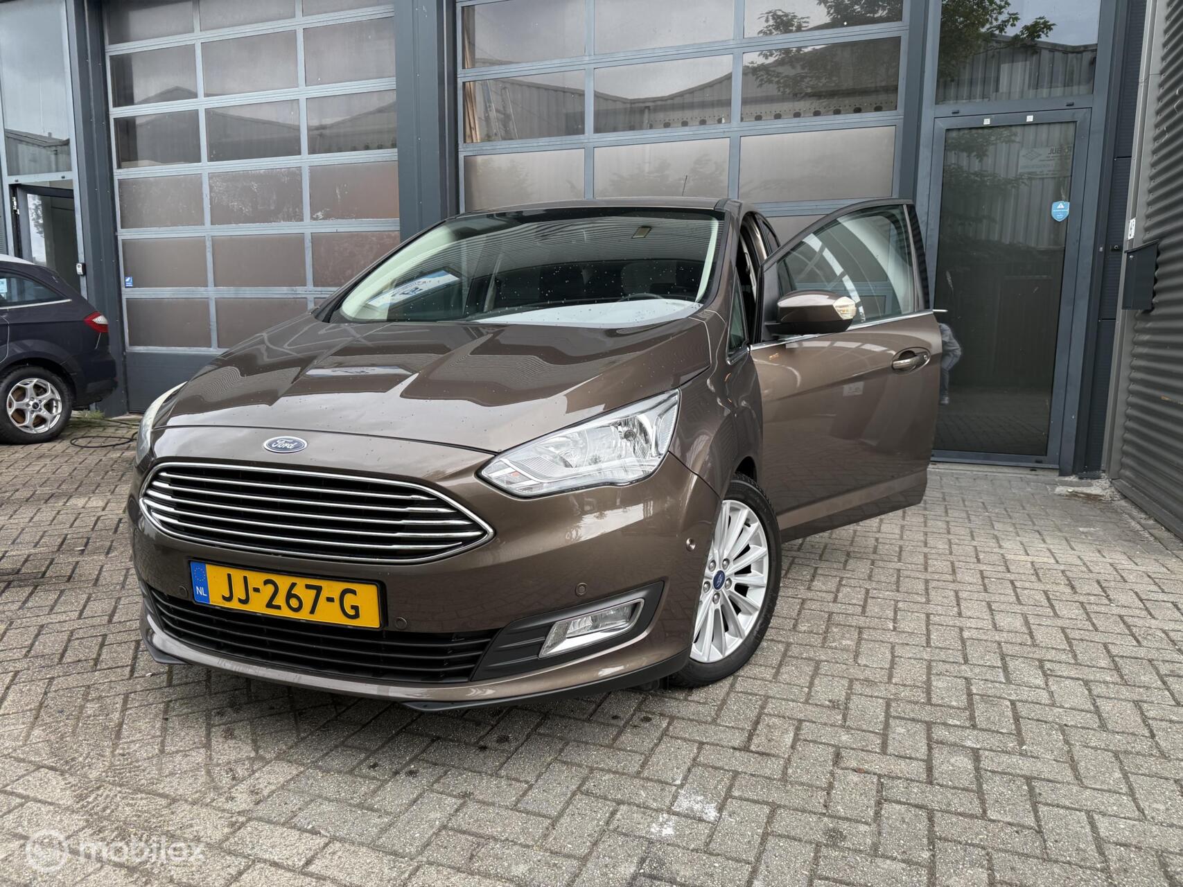 Ford C-max 1.0 Titanium|NAP|PDC|AIRCO|distr.riem vv 2016 - voorkant