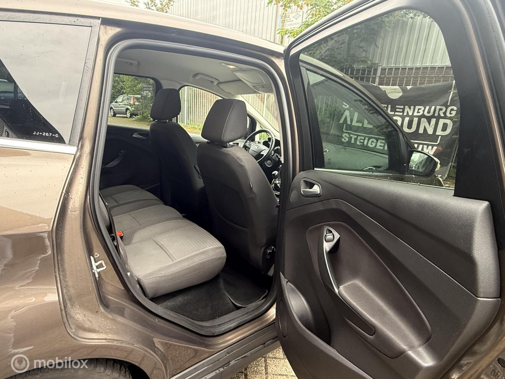 Foto van Ford C-max