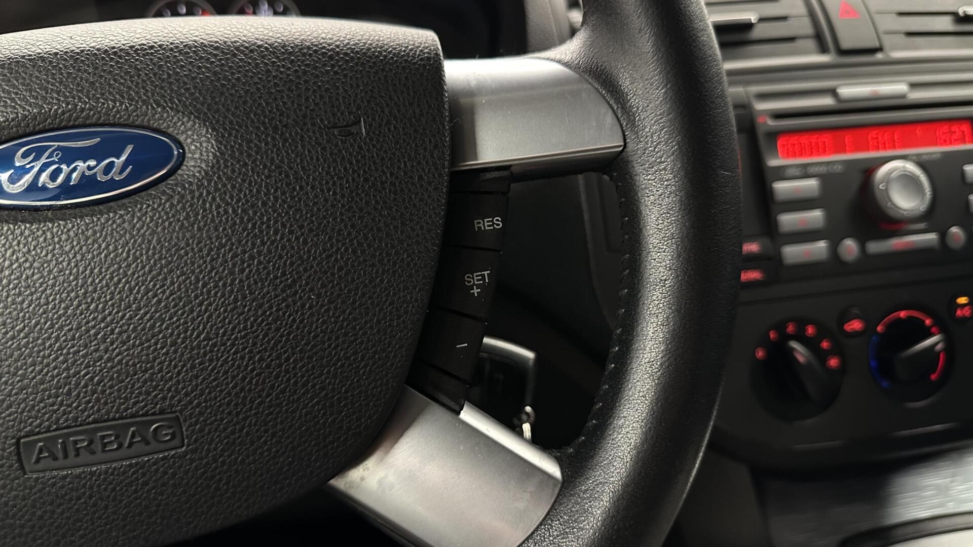 Foto van Ford C-max